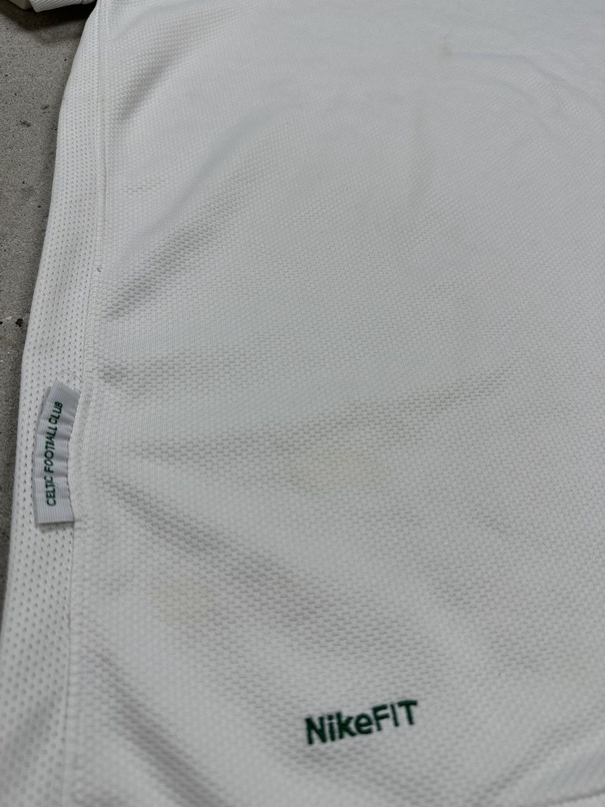 Nike × Vintage Nike x Celtic Scotland 2009/2010 Third Cup Jersey White Size US M / EU 48-50 / 2 - 4 Thumbnail