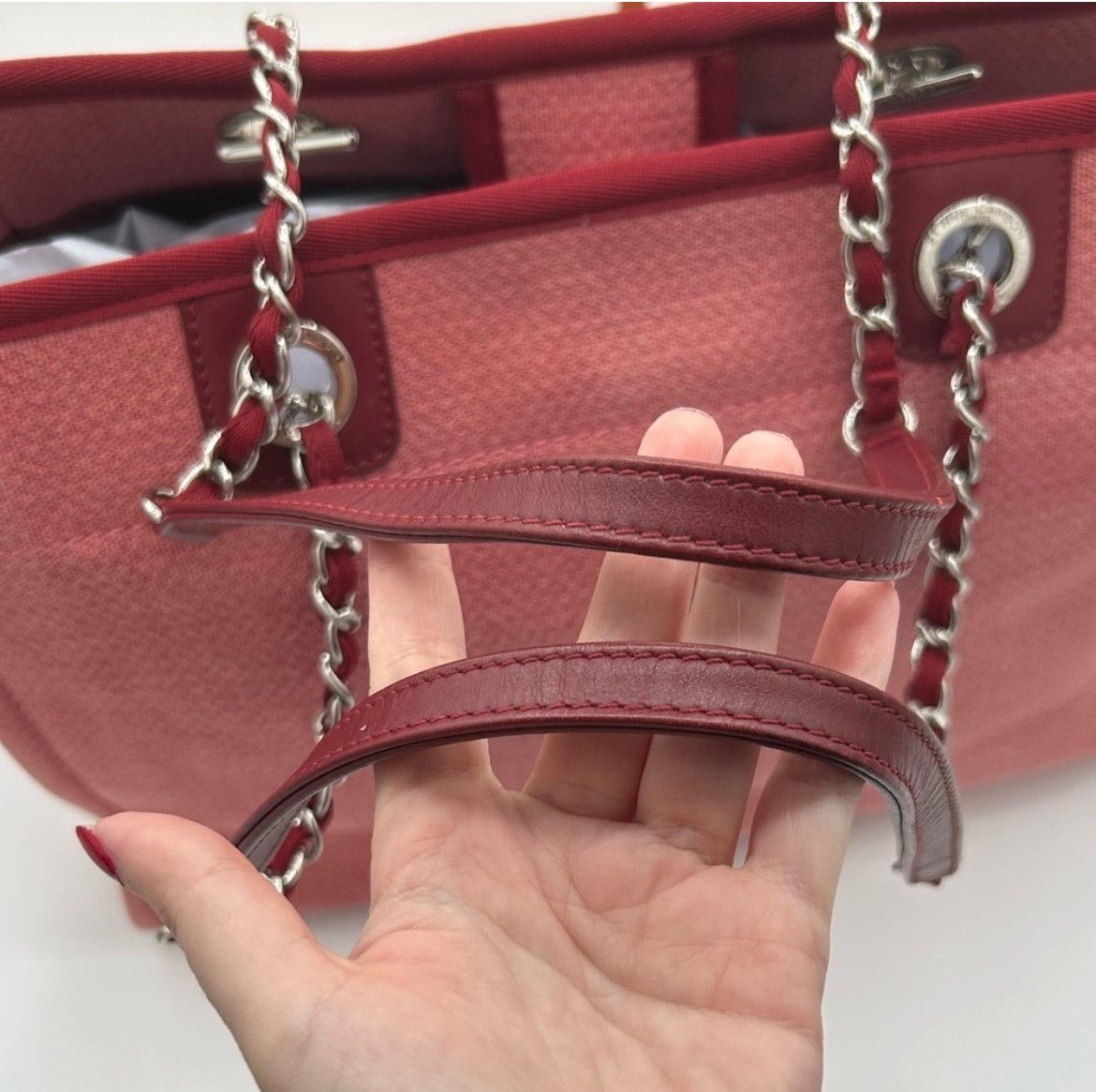 Chanel Chanel Deauville Canvas Tote Medium Size ONE SIZE - 5 Thumbnail