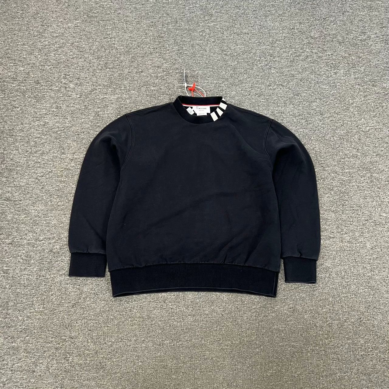 Thom Browne Thom Browne TB Collar Stripe Pullover Size US L / EU 52-54 / 3 - 1 Thumbnail