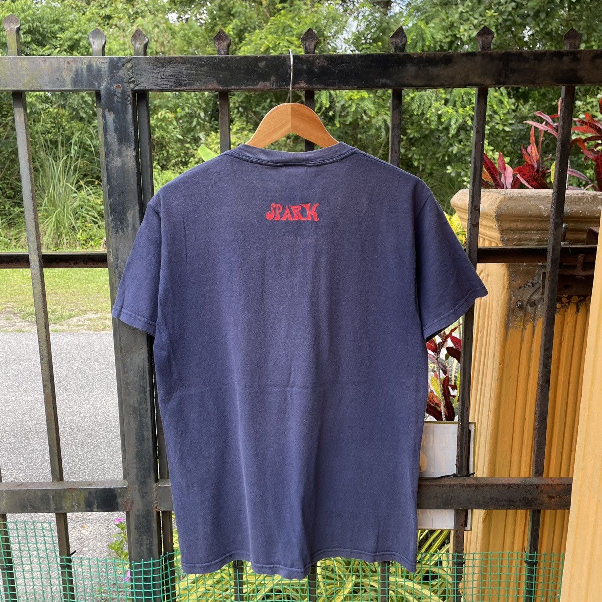 Vintage 🔥Vintage 90s Spark Skateboard Big Logo Spellout Skate Tee Size US M / EU 48-50 / 2 - 2 Thumbnail