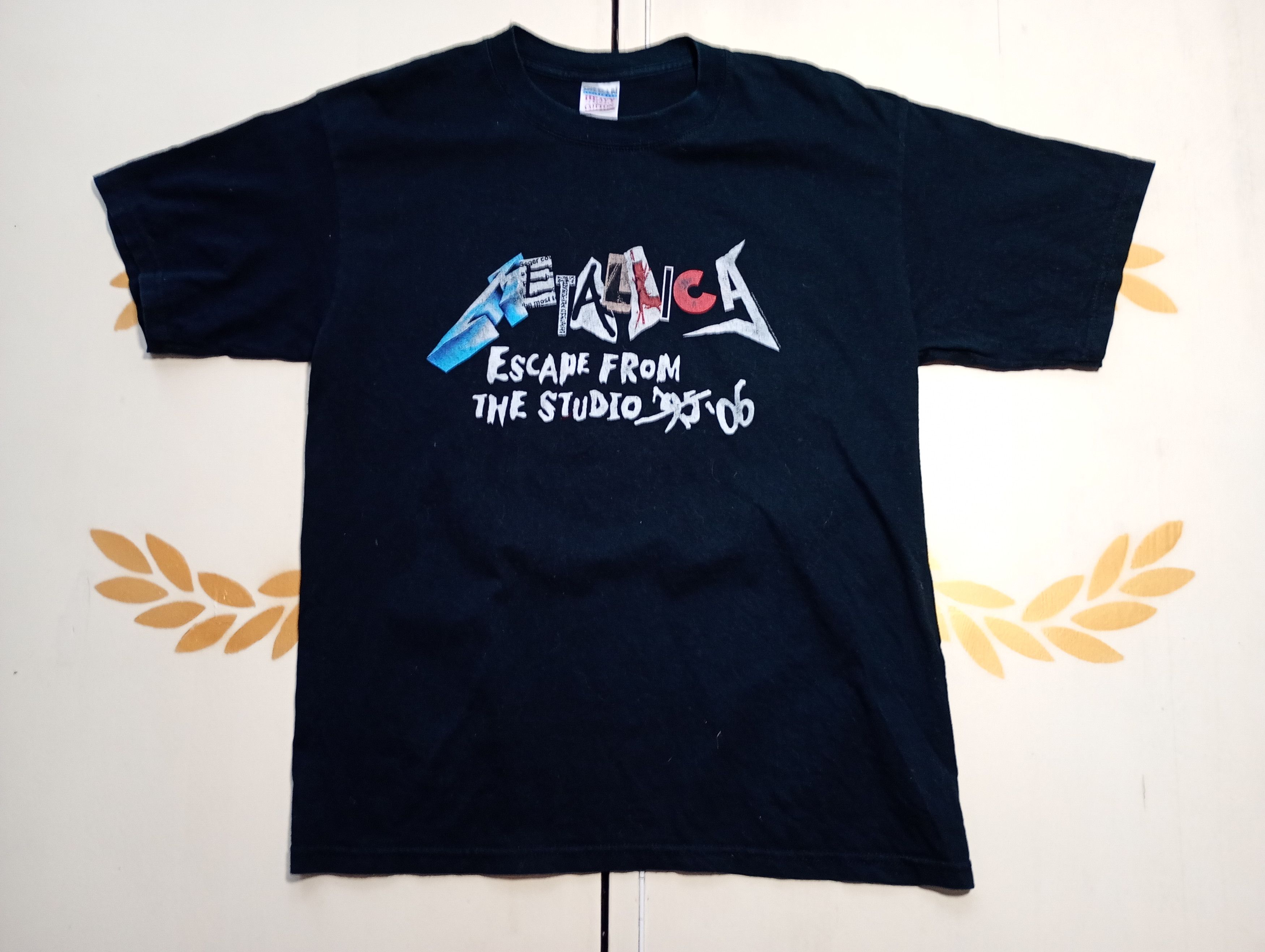 Band Tees Metallica Escape From The Studio'06 Gildan T-shirt 2006 Size US L / EU 52-54 / 3 - 1 Thumbnail