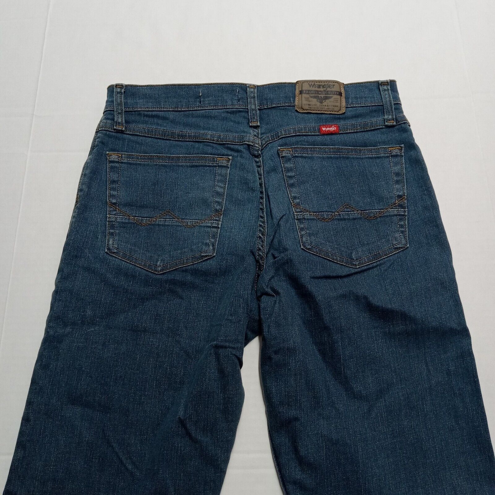 Wrangler Wrangler Premium 5 Star Jeans Men's 31x30 Straight Fit Blue Size US 31 - 8 Thumbnail