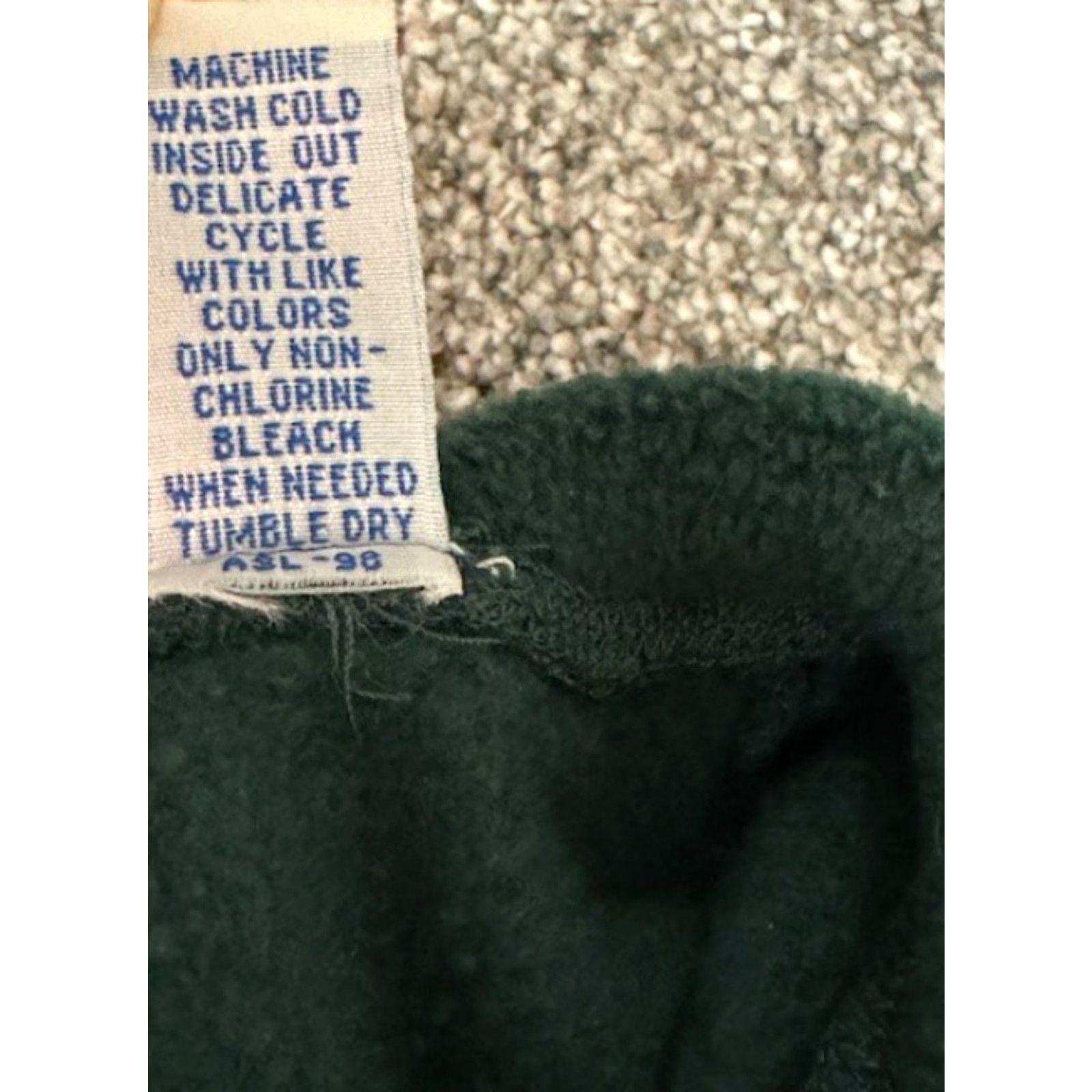 Vintage VINTAGE Marsh Landing Fleece Sweatshirt Womens Medium Embroidered Trees 70s Green Christmas Holiday Nature Outdoor Winter Pullover Sweater Size M / US 6-8 / IT 42-44 - 6 Thumbnail
