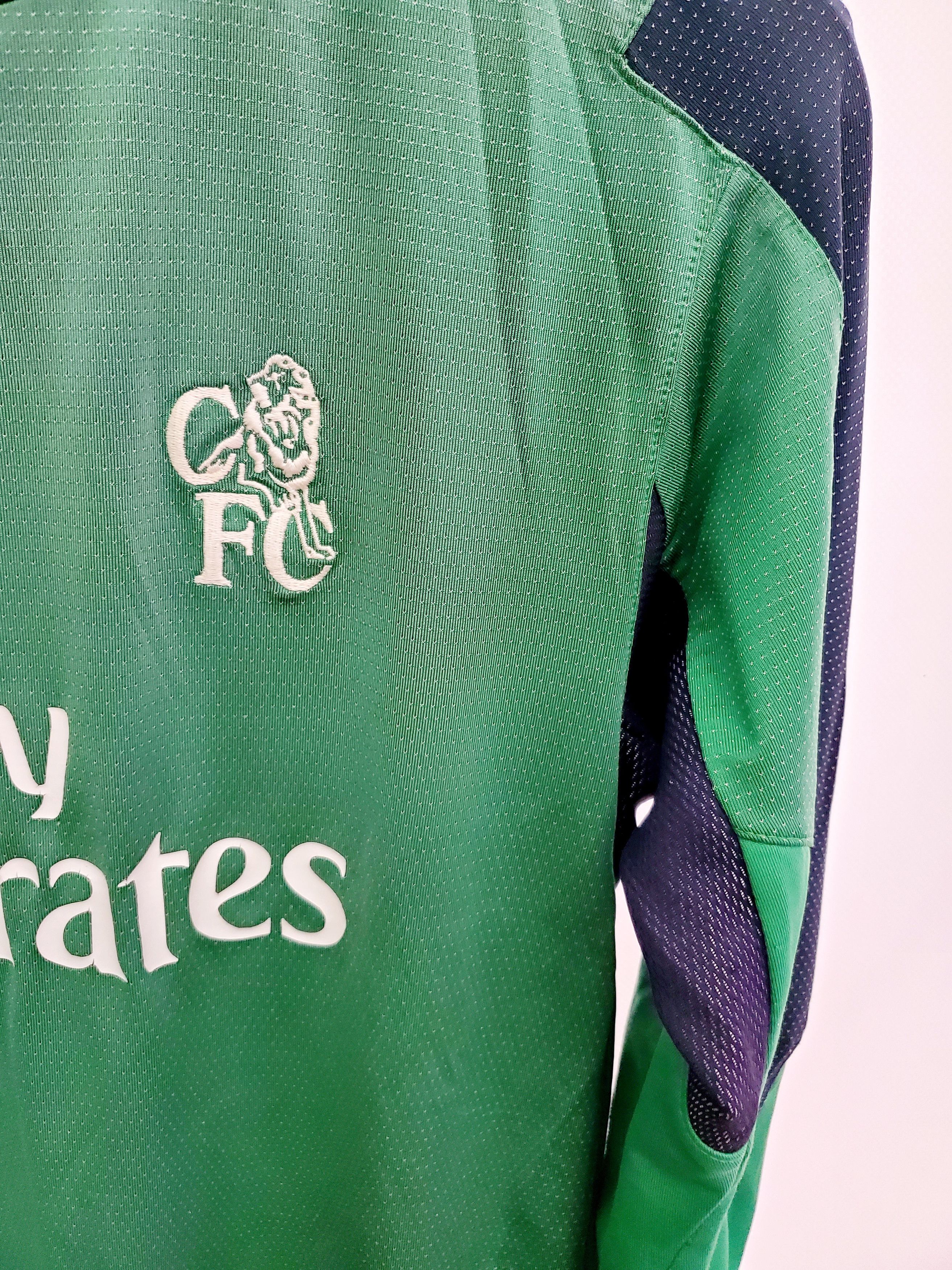 Chelsea Soccer × Umbro Vintage Chelsea 2004/2005 Goalkeeper soccer Jersey size S Size US S / EU 44-46 / 1 - 2 Thumbnail