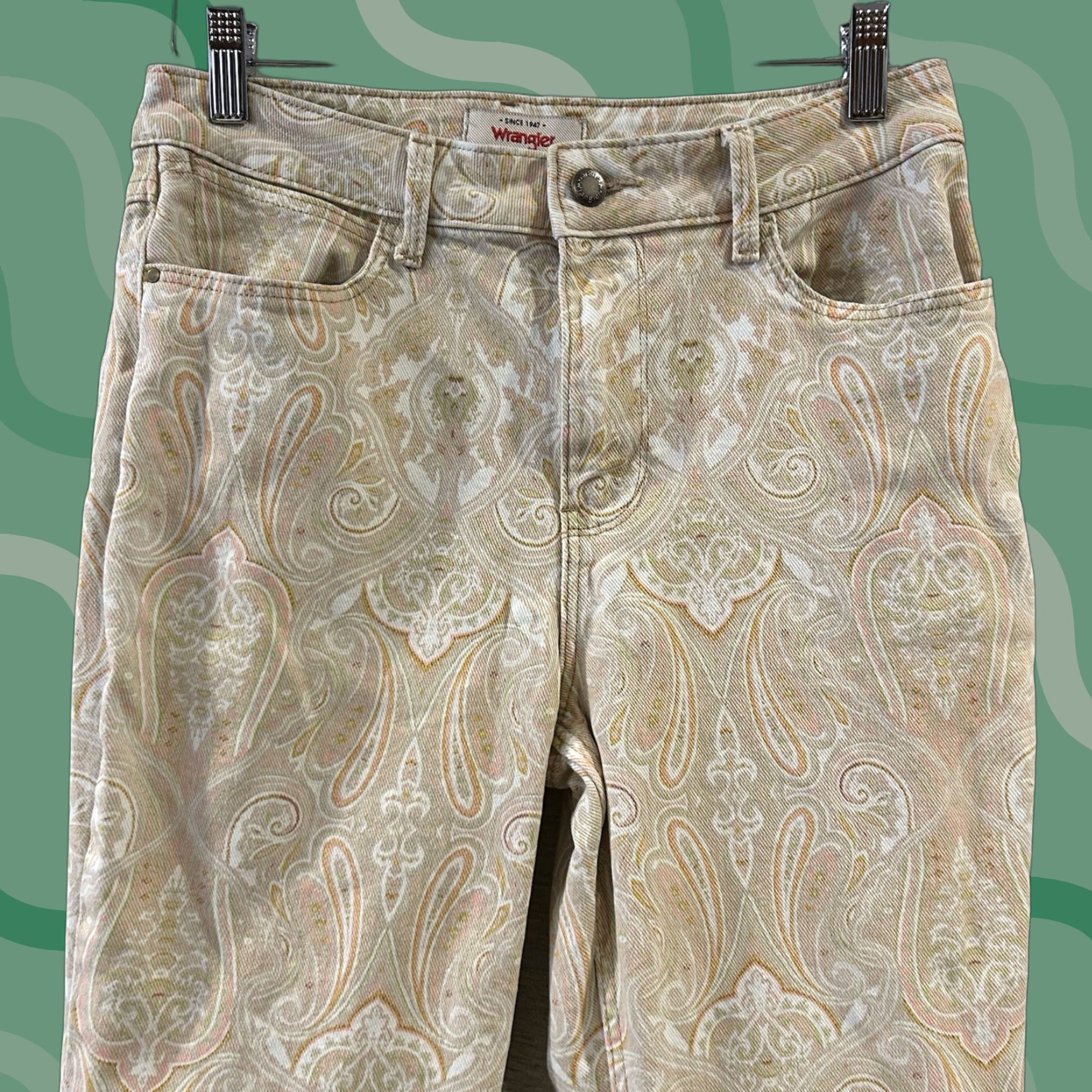 Wrangler Wrangler Jeans Flare High Waisted Stretch Multicolor 28in Waist 32in Inseam Womens Size 6 Retro Cowboy Southwestern T-135 Size 28" / US 6 / IT 42 - 1 Thumbnail