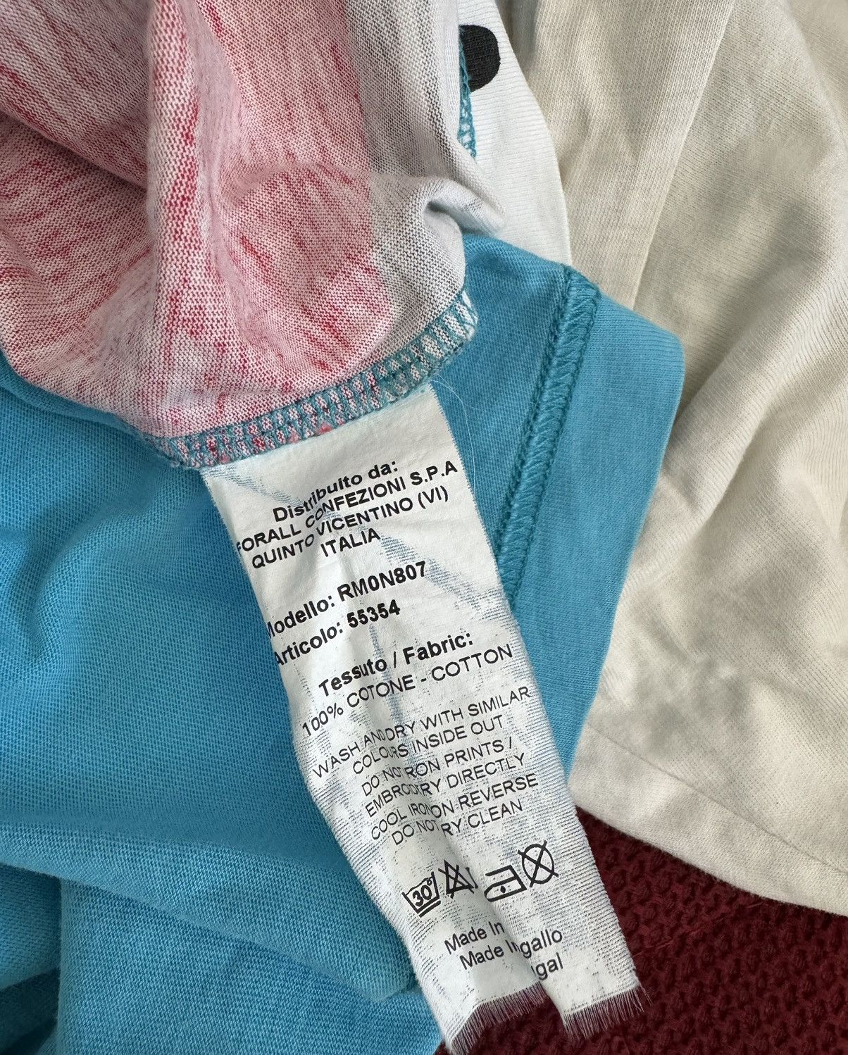 Moschino Multicolor Moschino T Shirt Size US XL / EU 56 / 4 - 6 Thumbnail