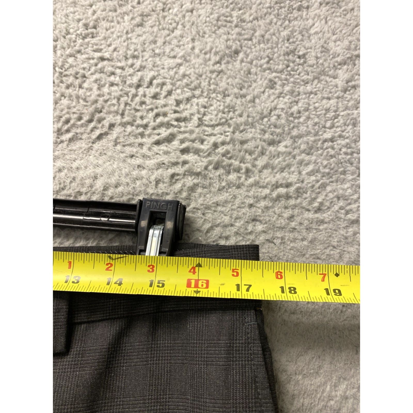 Banana Republic Banana Republic Dress Pants Mens 34x34 Gray Glenn Plaid /0345 Slim Fit Chino Straight Leg Casual Spring Summer Size US 34 / EU 50 - 7 Thumbnail