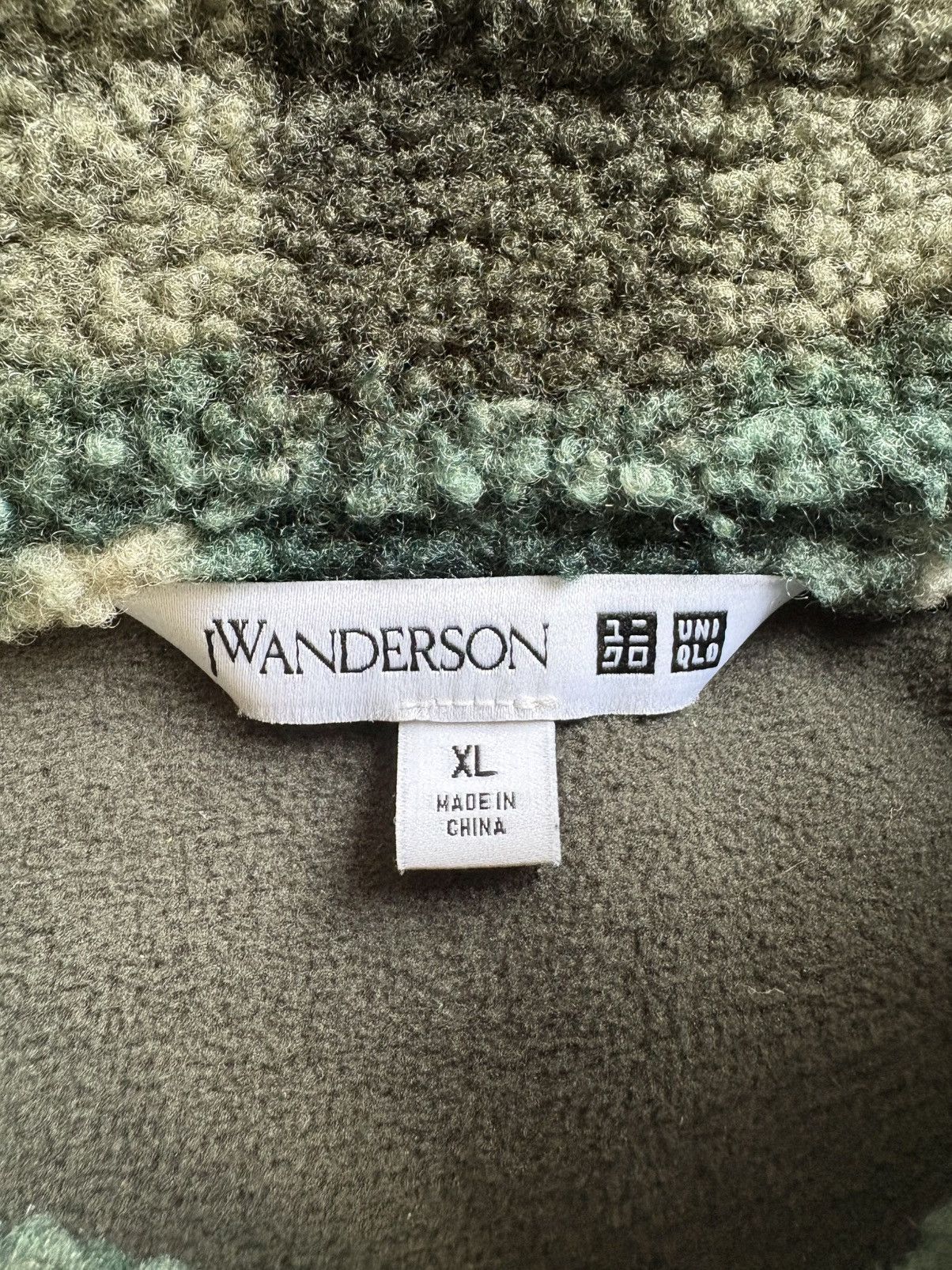 JW Anderson × Uniqlo Check Pattern Heavy Sherpa Size US L / EU 52-54 / 3 - 5 Thumbnail