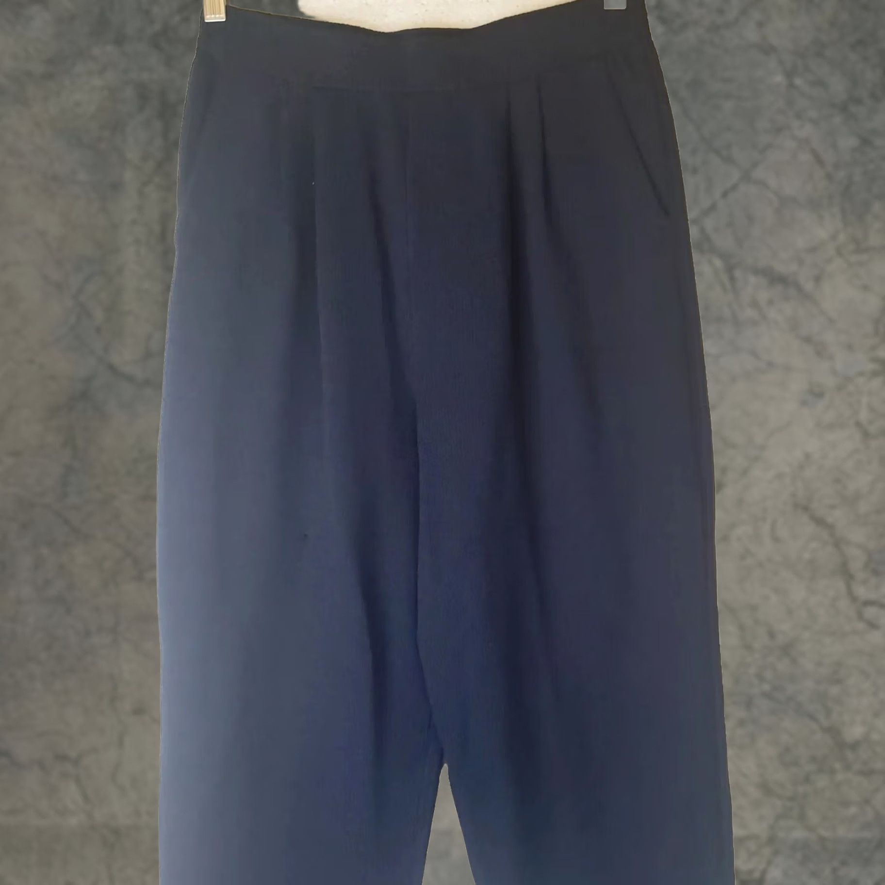 Asics VINTAGE? No. St John Basics Womens Dress Pants Navy Knit Wool Wide-Leg Pleated Front Pockets Pull On Size 8 SS? Size M / US 6-8 / IT 42-44 - 1 Thumbnail