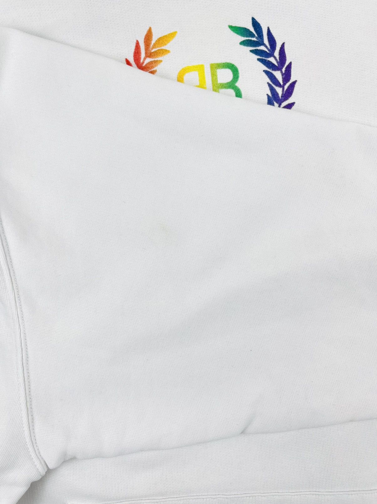 Balenciaga SS19 Balenciaga Rainbow Crest Logo Embroidered Hoodie White Size US M / EU 48-50 / 2 - 6 Thumbnail
