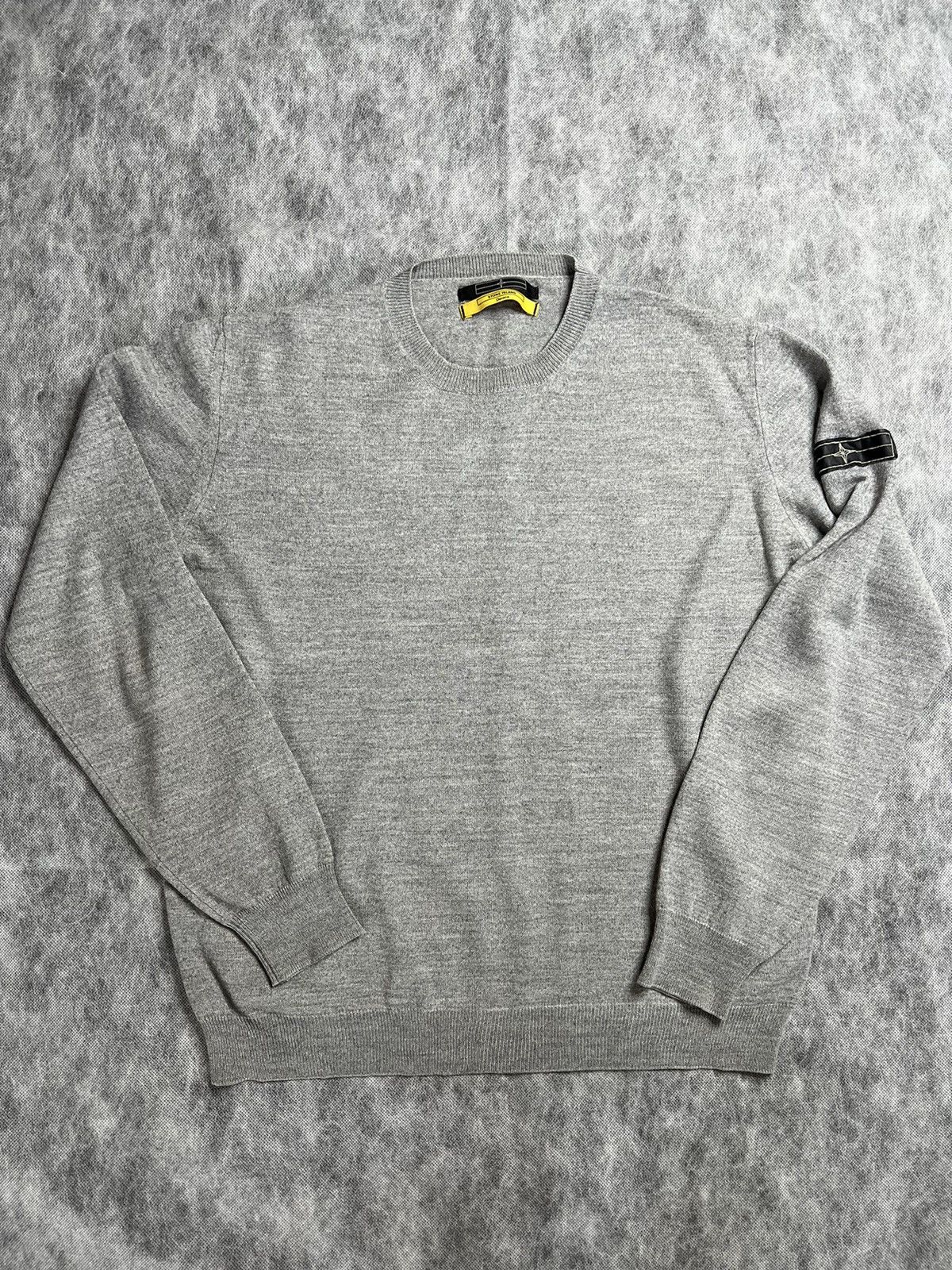 Stone Island Stone Island Denims Sweatshirt Vintage size Small Size US S / EU 44-46 / 1 - 1 Thumbnail