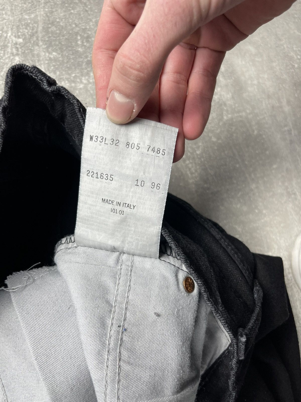 Levi's Levi’s 805 Vintage Orange Tab Black Denim Jeans Italy 1996 Size US 33 - 11 Thumbnail