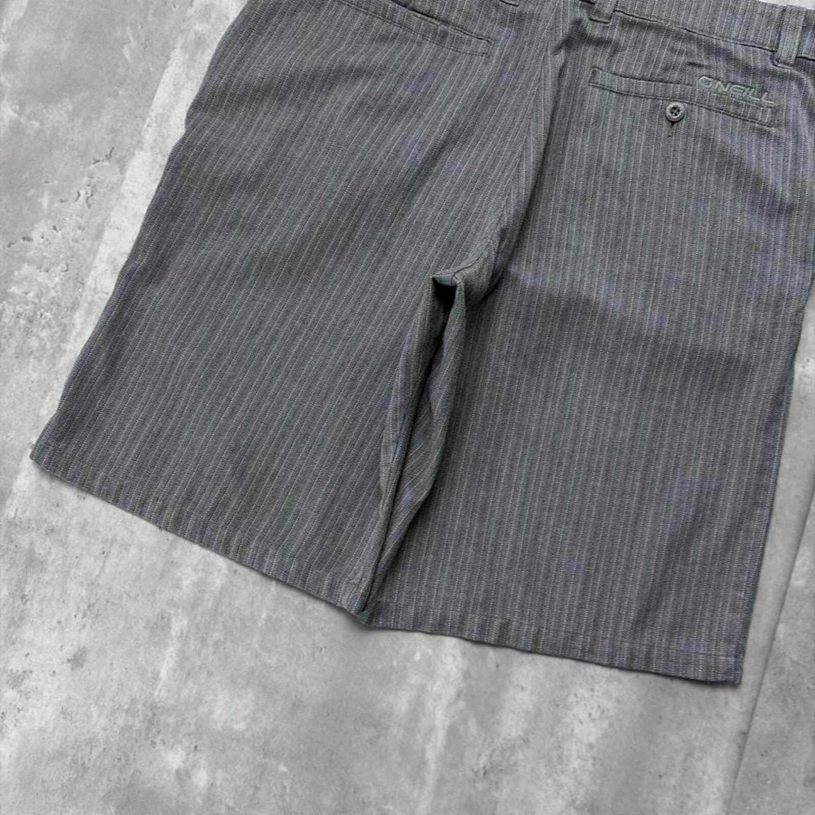 O'Neill Y2K Grey O’Neill Surf Grunge Pinstripe Baggy Skater Shorts Size US 34 / EU 50 - 4 Thumbnail
