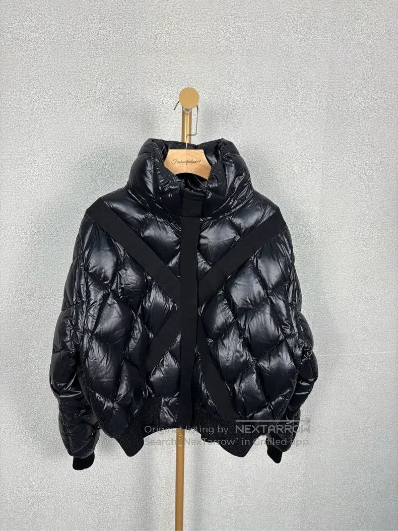 Chanel Chanel Black diamond plaid down jacket Size XS / US 0-2 / IT 36-38 - 1 Thumbnail