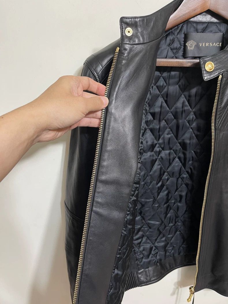 Versace Versace Padded slim-fitting soft sheepskin jacket Size US M / EU 48-50 / 2 - 7 Thumbnail