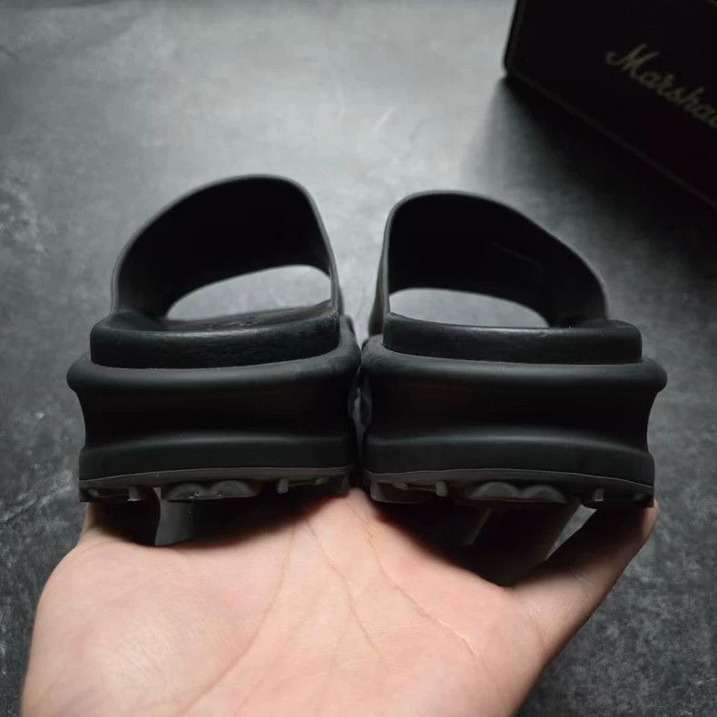 Gucci GUCCI Interlocking Slide Sandals Size 40-2506 Size US 6 / EU 39 - 6 Thumbnail