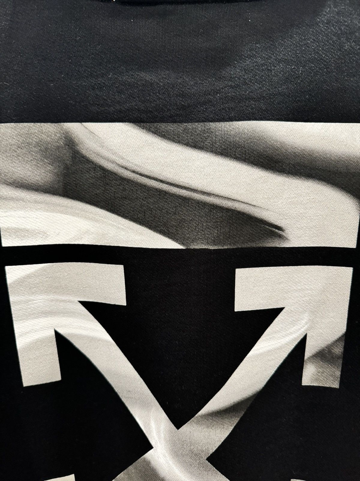 Off-White Off White Liquid Melt Crewneck Size US S / EU 44-46 / 1 - 5 Thumbnail