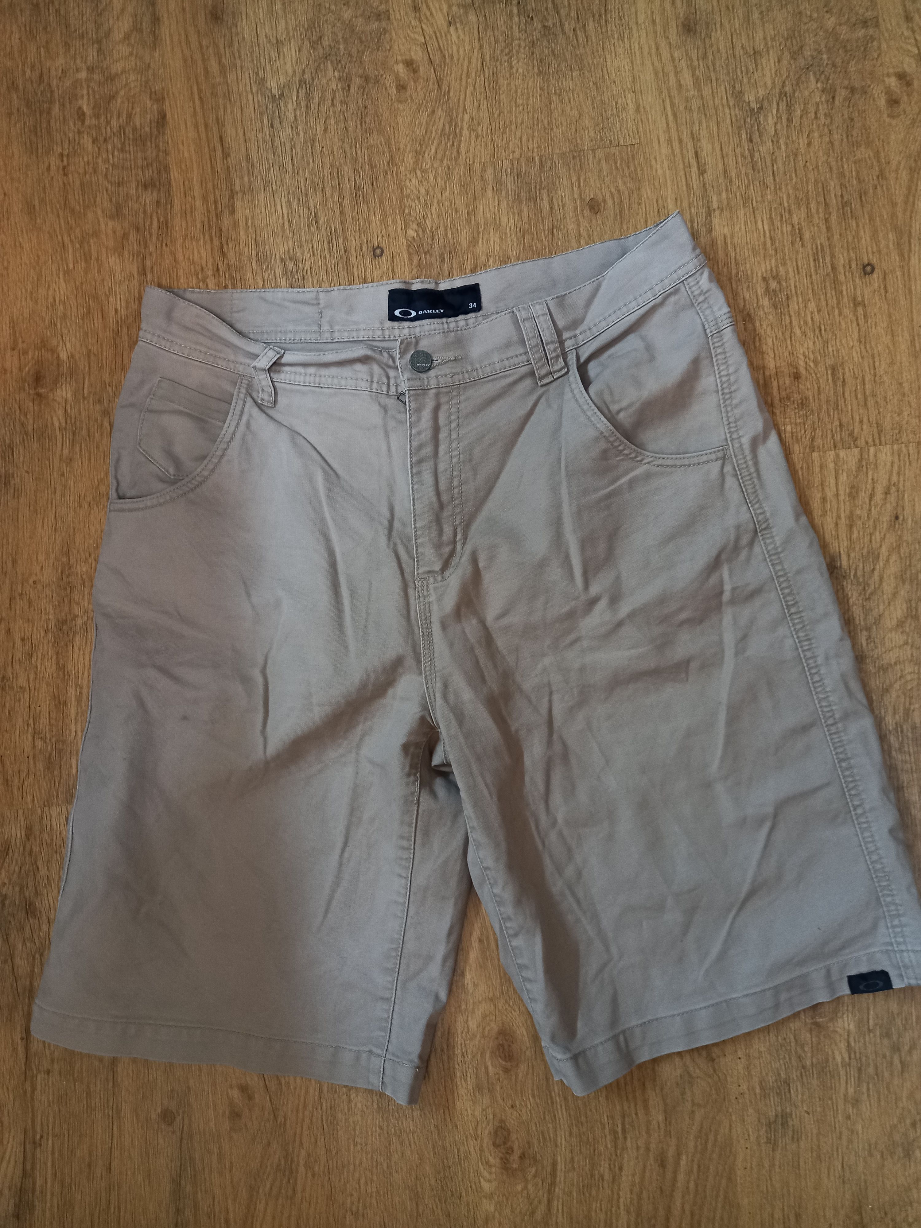 Oakley Oakley vintage cargo shorts Size US 34 / EU 50 - 1 Thumbnail