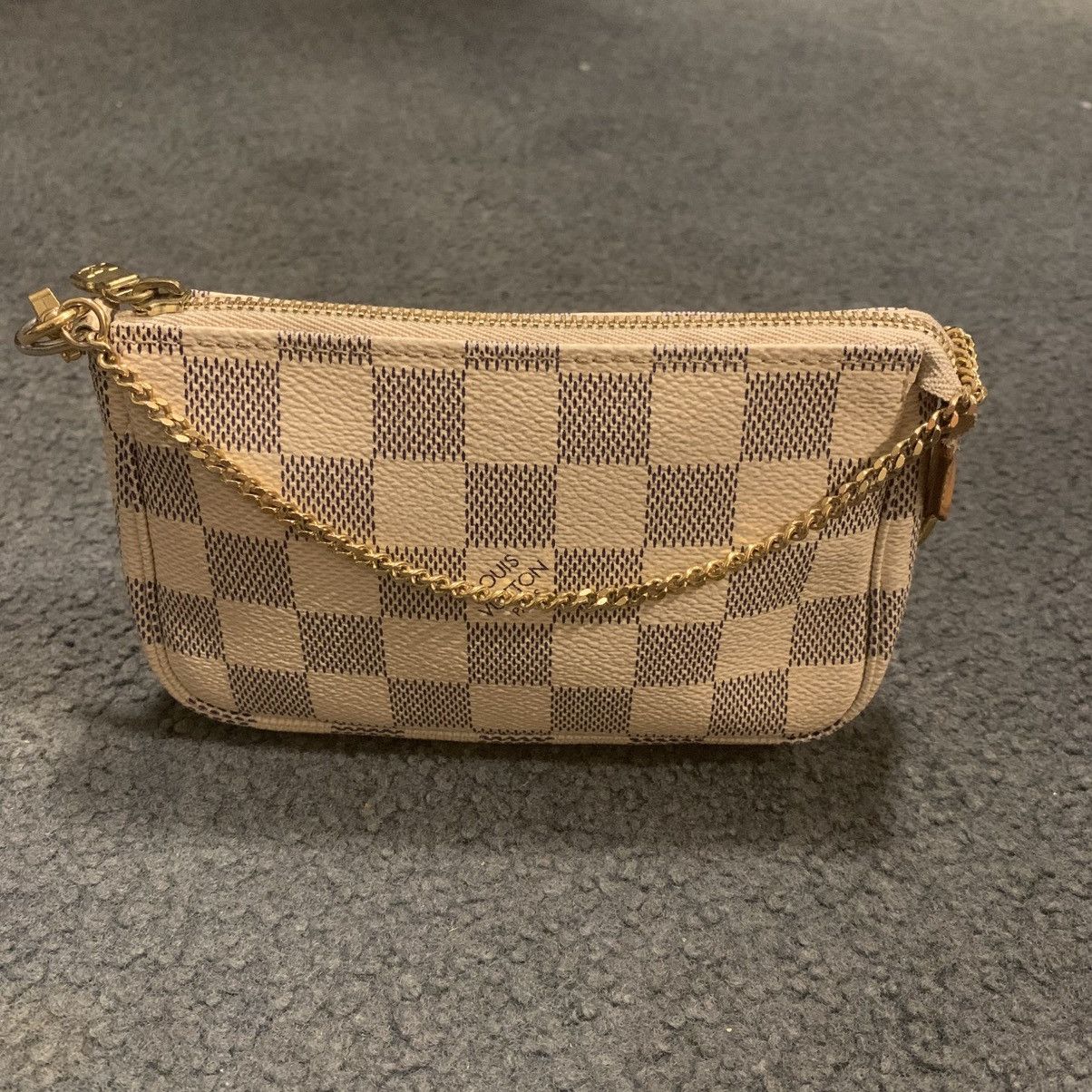 Louis Vuitton Louis Vuitton Mini Pochette Accessoires Size ONE SIZE - 1 Thumbnail