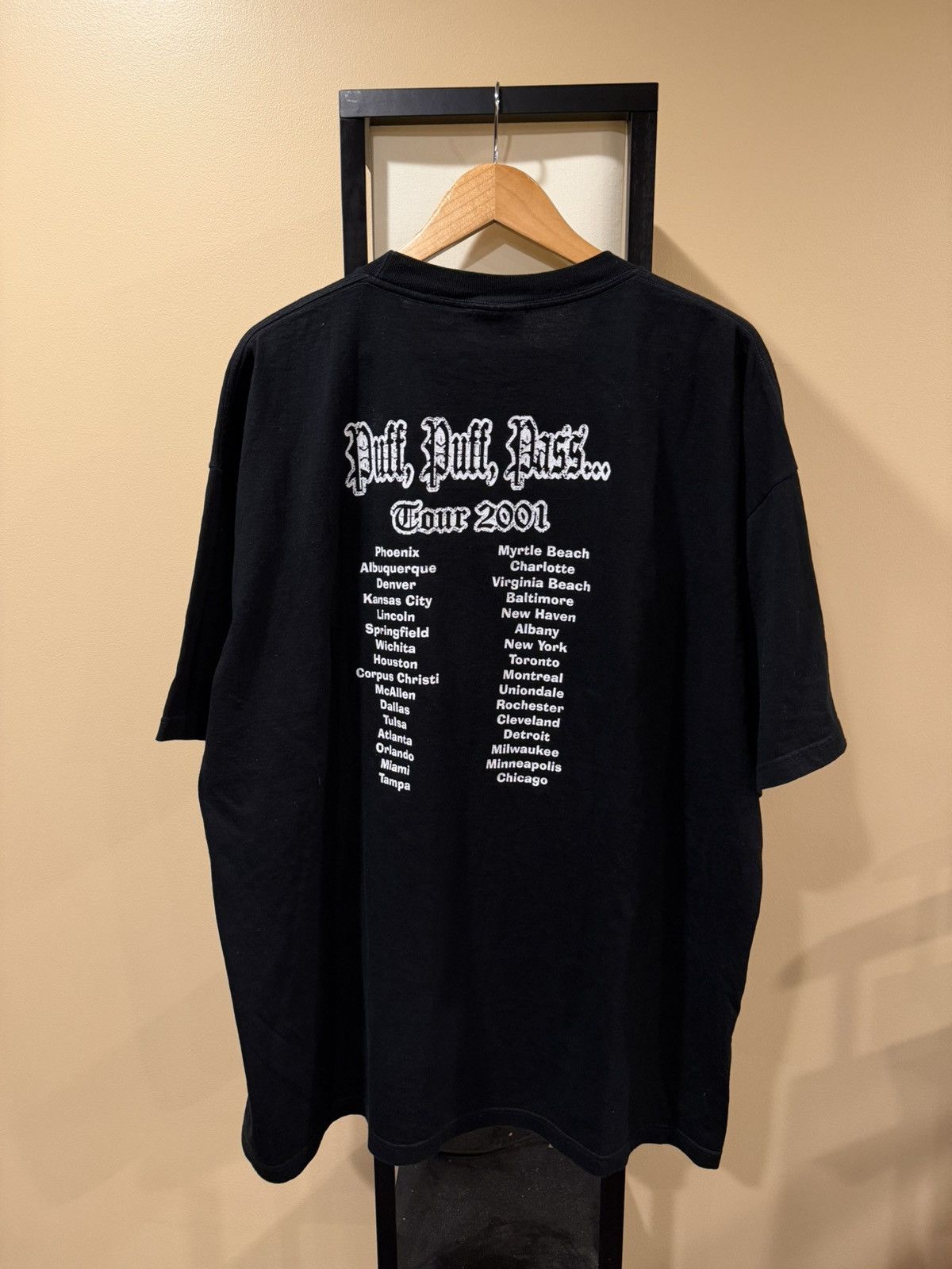 Vintage Vintage Snoop Dogg “Puff, Puff, Pass…” 2001 Tour Rap Tee Size US XXL / EU 58 / 5 - 2 Thumbnail