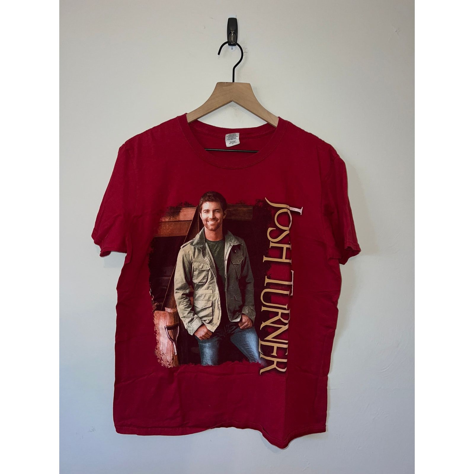 Gildan Womens Josh Turner Country Shirt Tour Concert Red Tee Large Size L / US 10 / IT 46 - 1 Thumbnail