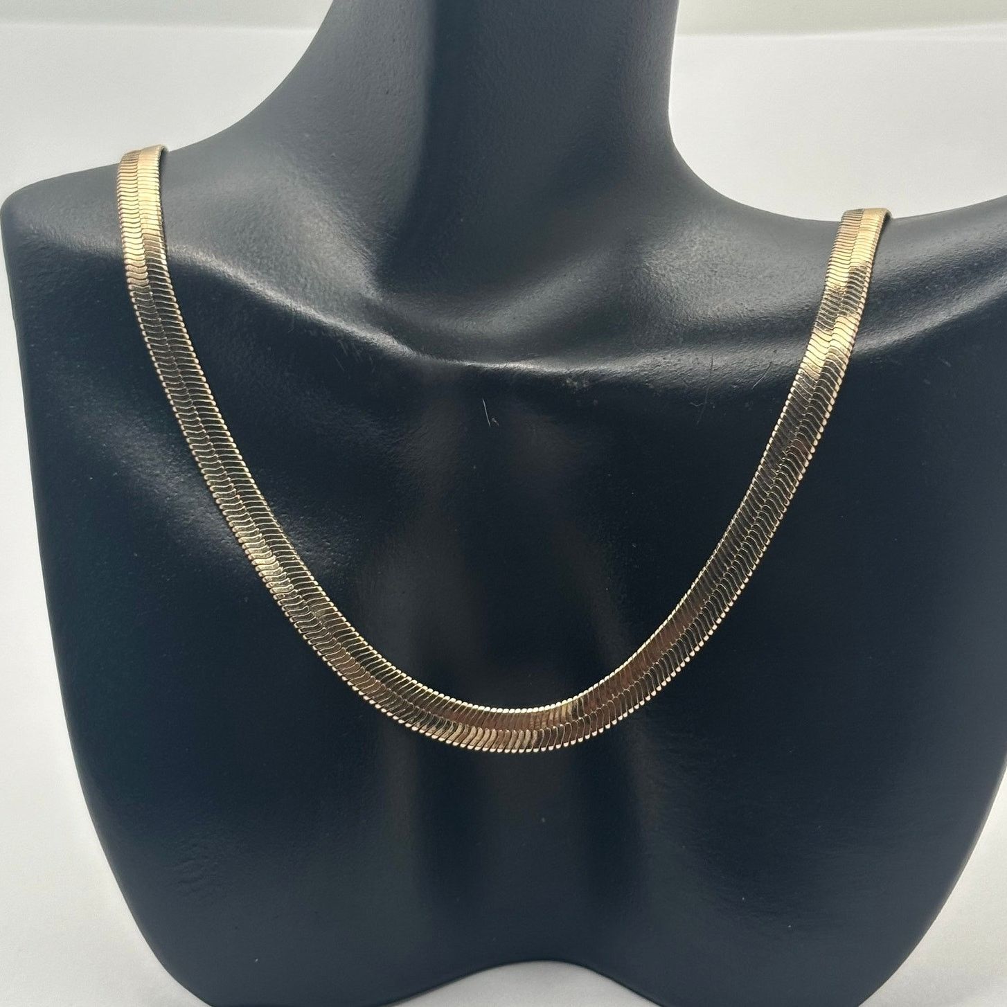 Other Vintage Gold Flat Herringbone Icing Chain Necklace (SIZE) Size ONE SIZE - 1 Thumbnail