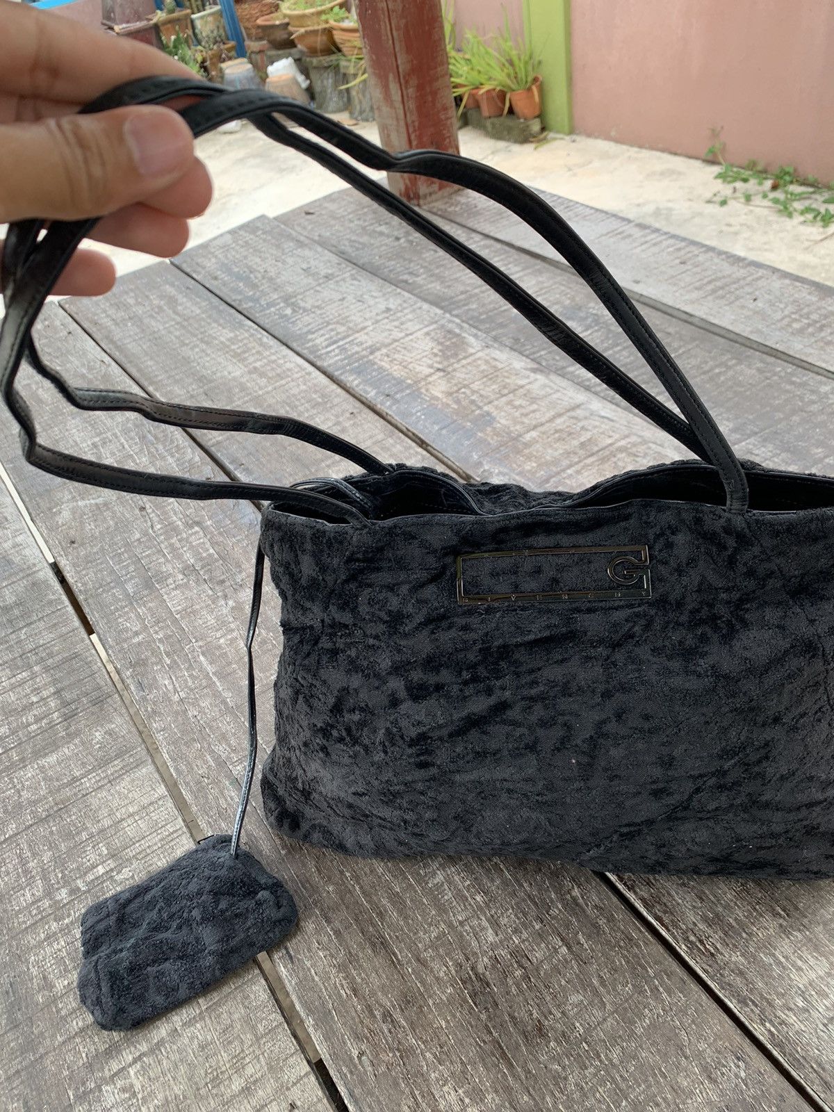 Givenchy Givenchy hand bag rare design Size ONE SIZE - 8 Thumbnail