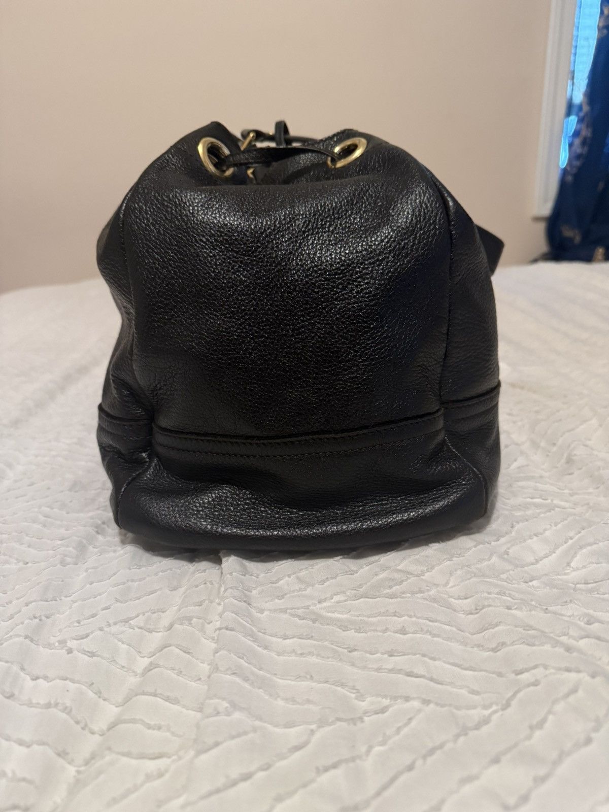 Yves Saint Laurent Yves Saint Laurent Lamb Skin Hand Bag Size ONE SIZE - 3 Thumbnail