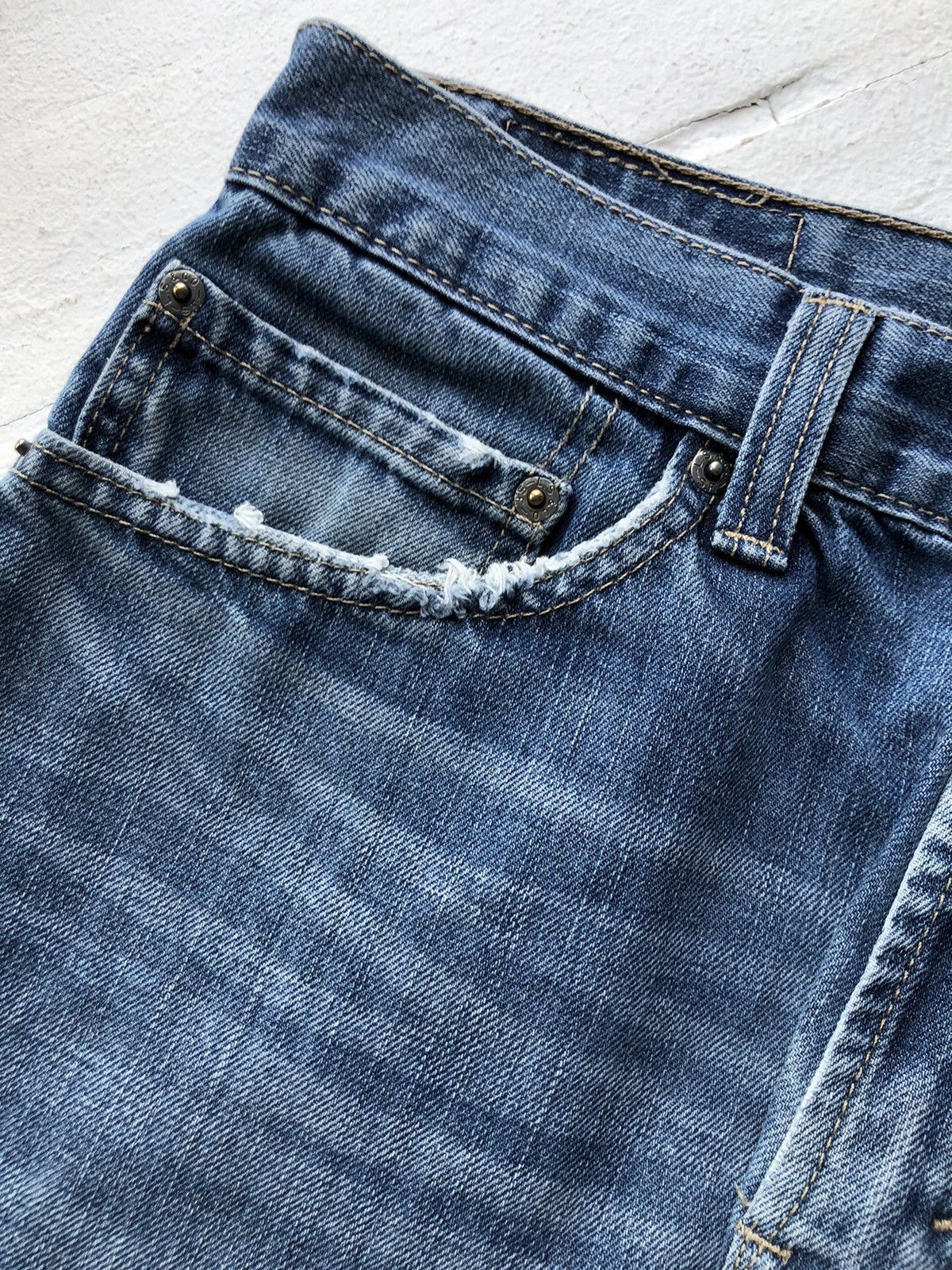 Levi's Levi’s Vintage Denim Jeans Y2K Japanese Style Size US 31 - 8 Thumbnail