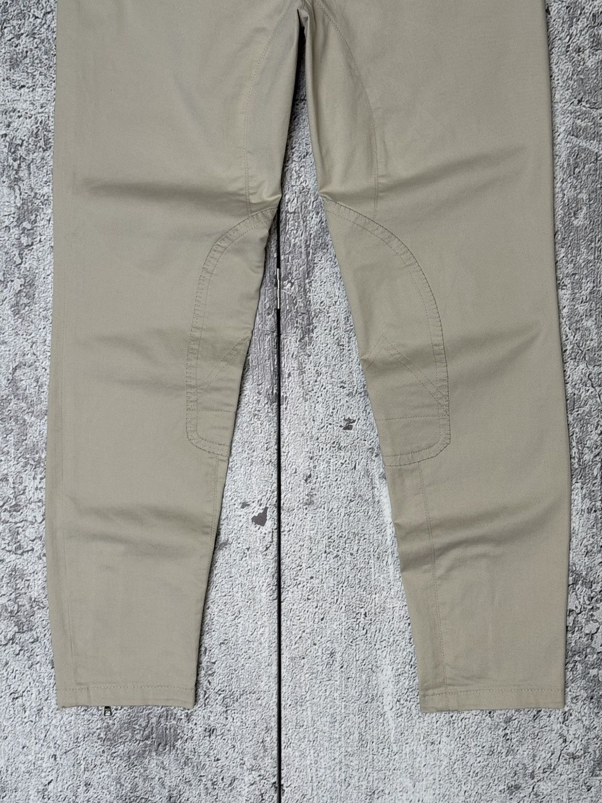 Prada Prada Milano Rare Technical Pants Reinforced Knees Zip Ankle Size 27" / US 4 / IT 40 - 6 Thumbnail