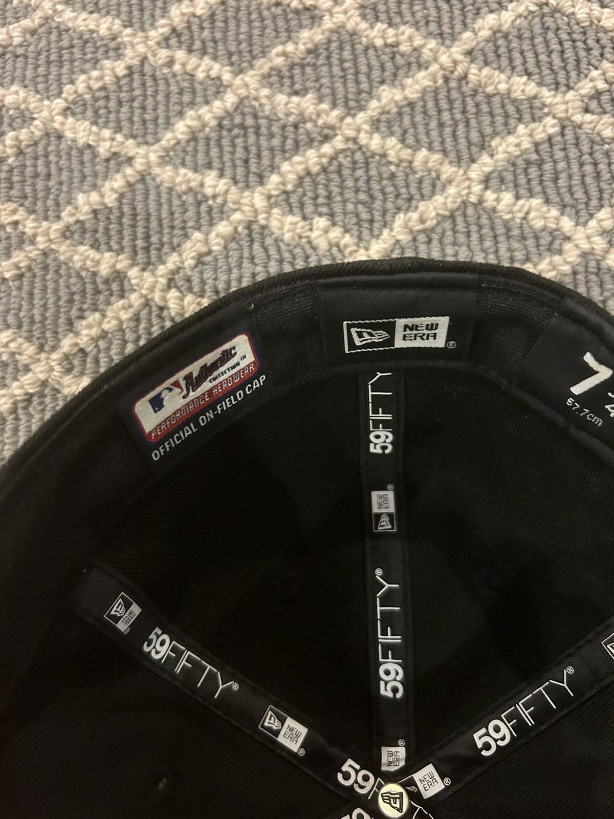 New Era White Sox Fitted Hat Size ONE SIZE - 5 Thumbnail
