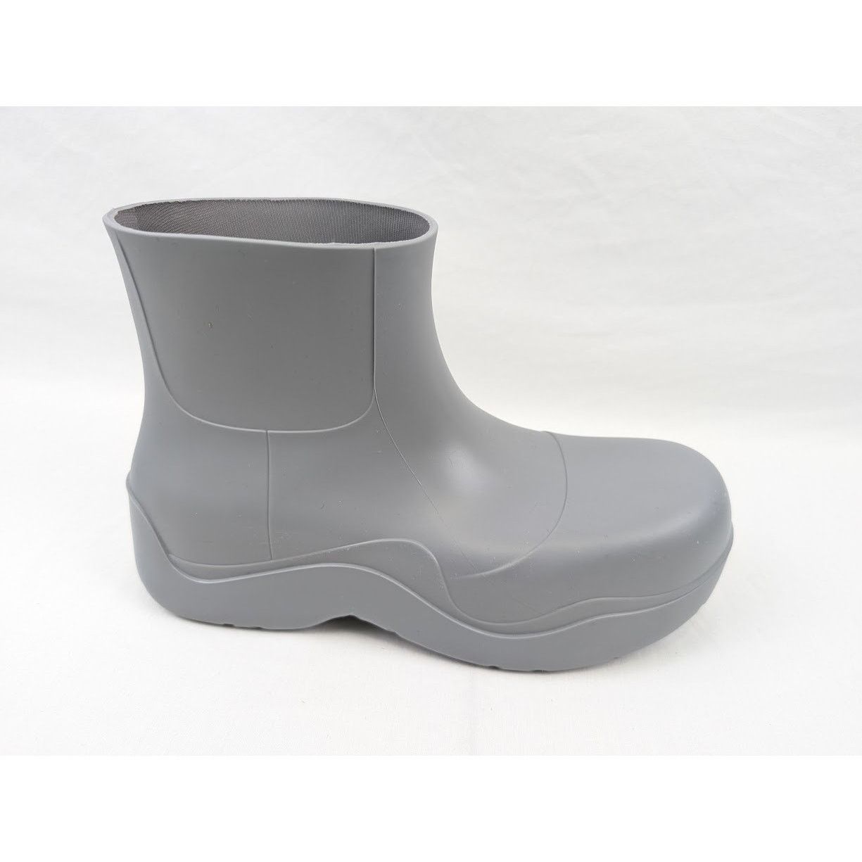 Bottega Veneta o1rshd1 Rubber Matt Puddle Boots in Vapor Size US 11 / EU 44 - 2 Thumbnail