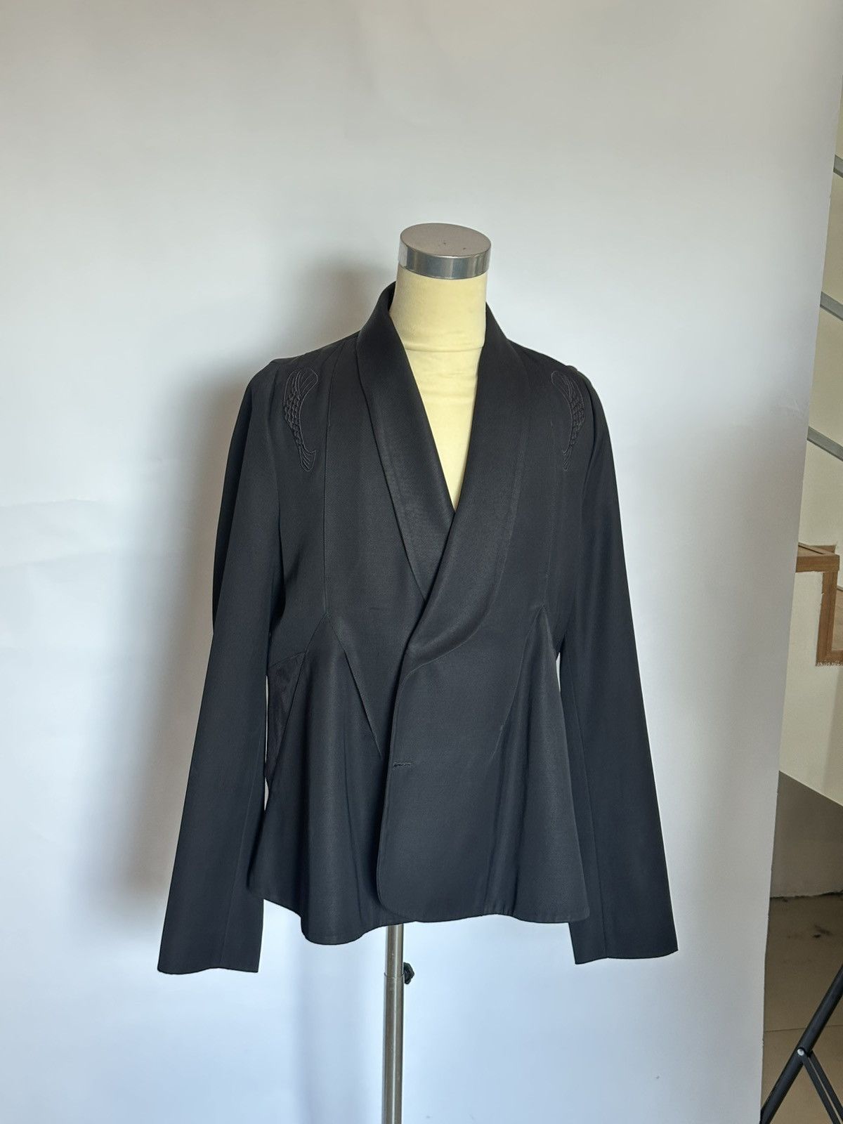 Kiko Kostadinov 0009 Triple Dart Blazer Size 48S - 2 Thumbnail