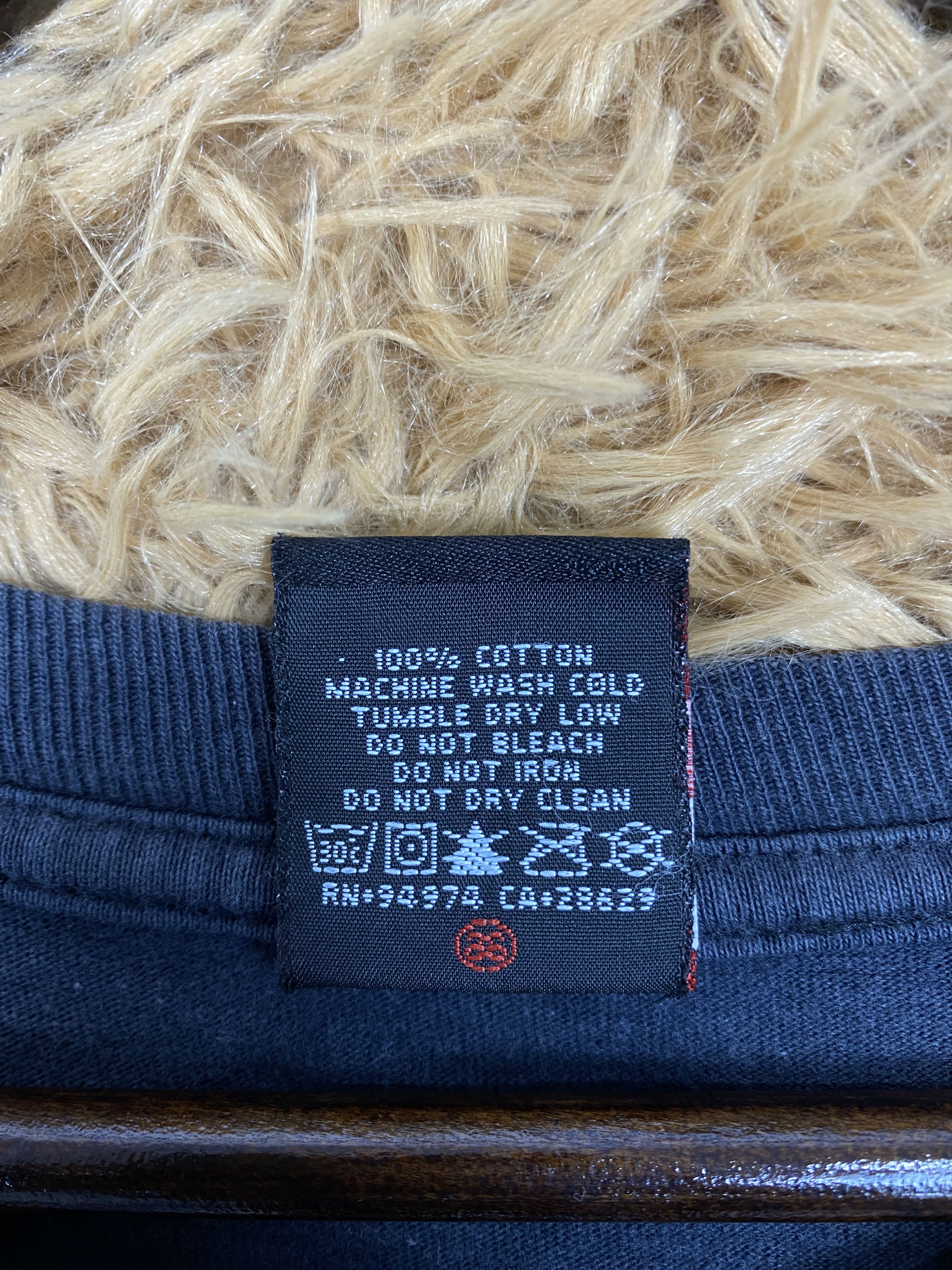 Stussy Vintage Stussy Shorts Sleeve T-Shirts PT0104 Size US XL / EU 56 / 4 - 5 Thumbnail