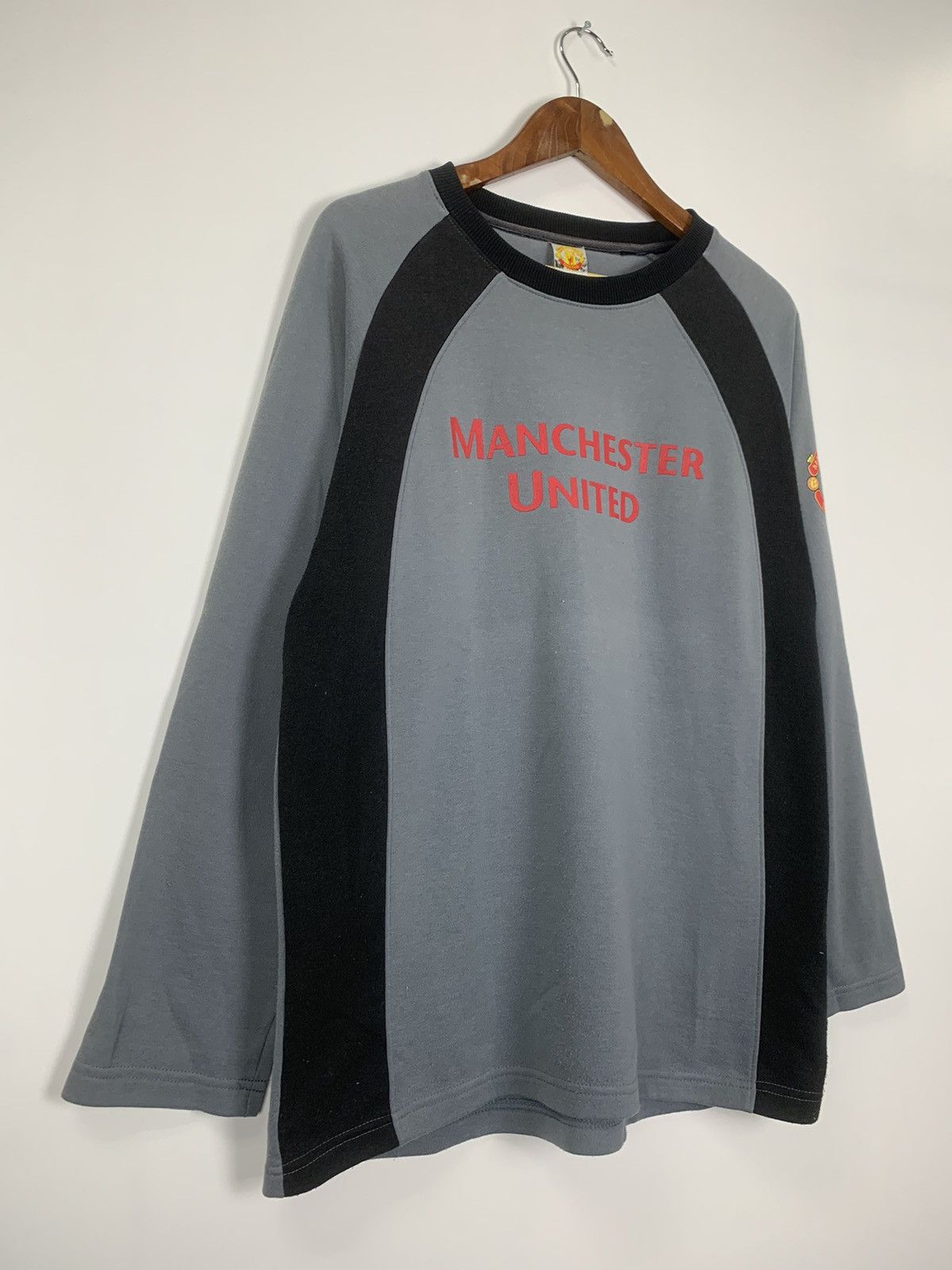 Other Manchester United Shirt Size US M / EU 48-50 / 2 - 4 Thumbnail