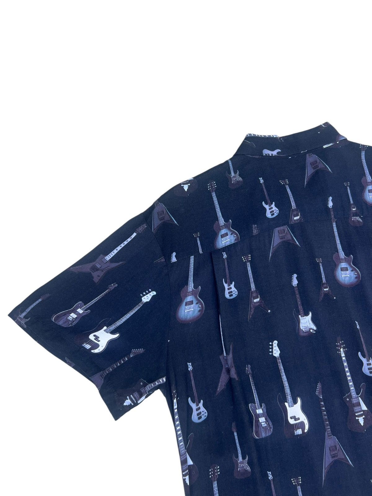 Vanquish Black Vanquish Guitars Collection 100% Rayon Hawaiian Shirt Size US M / EU 48-50 / 2 - 12 Thumbnail