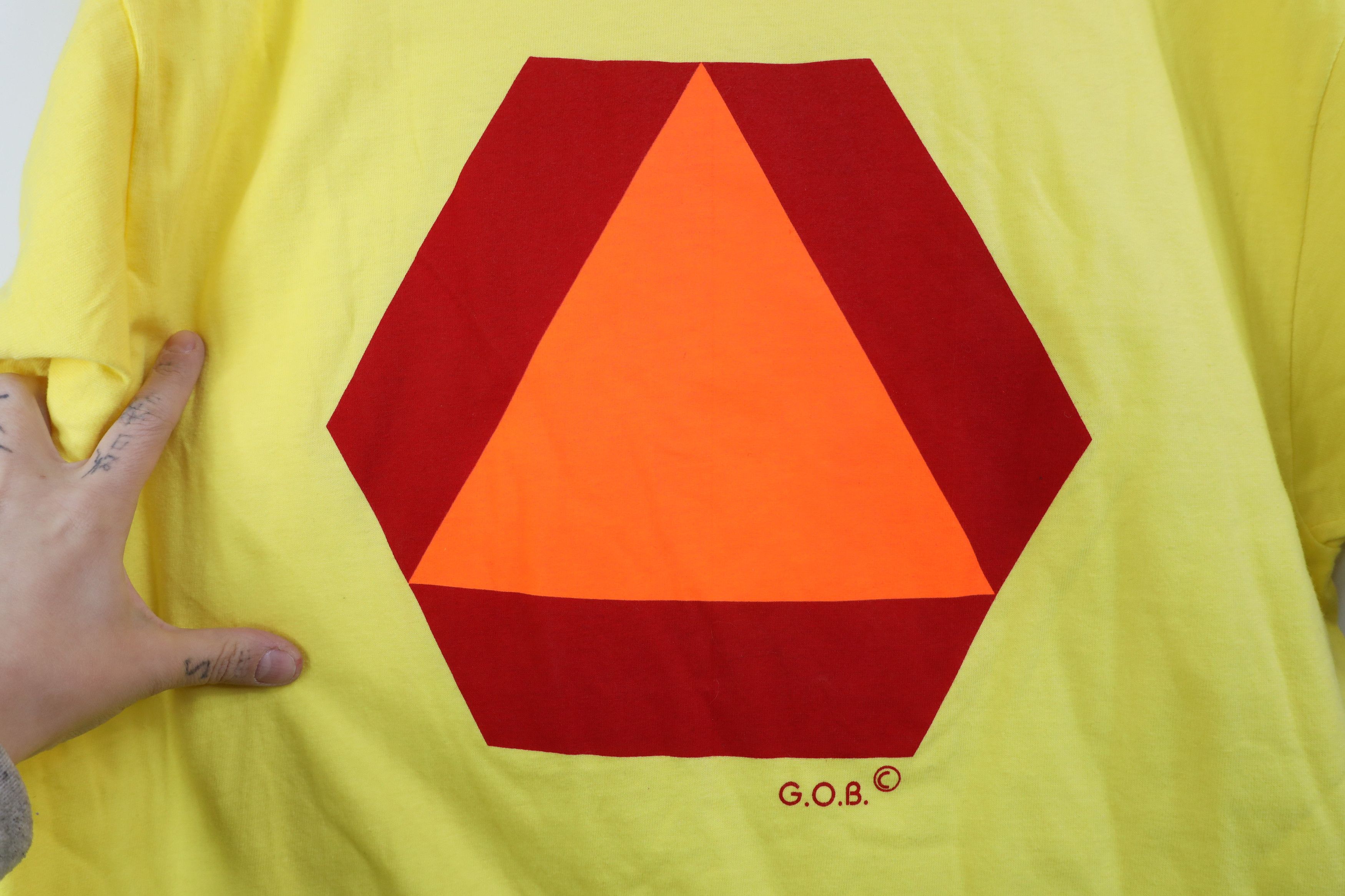 Vintage Vintage 80s 90s Streetwear Vehicle Sign T-Shirt Yellow USA Size US L / EU 52-54 / 3 - 4 Thumbnail