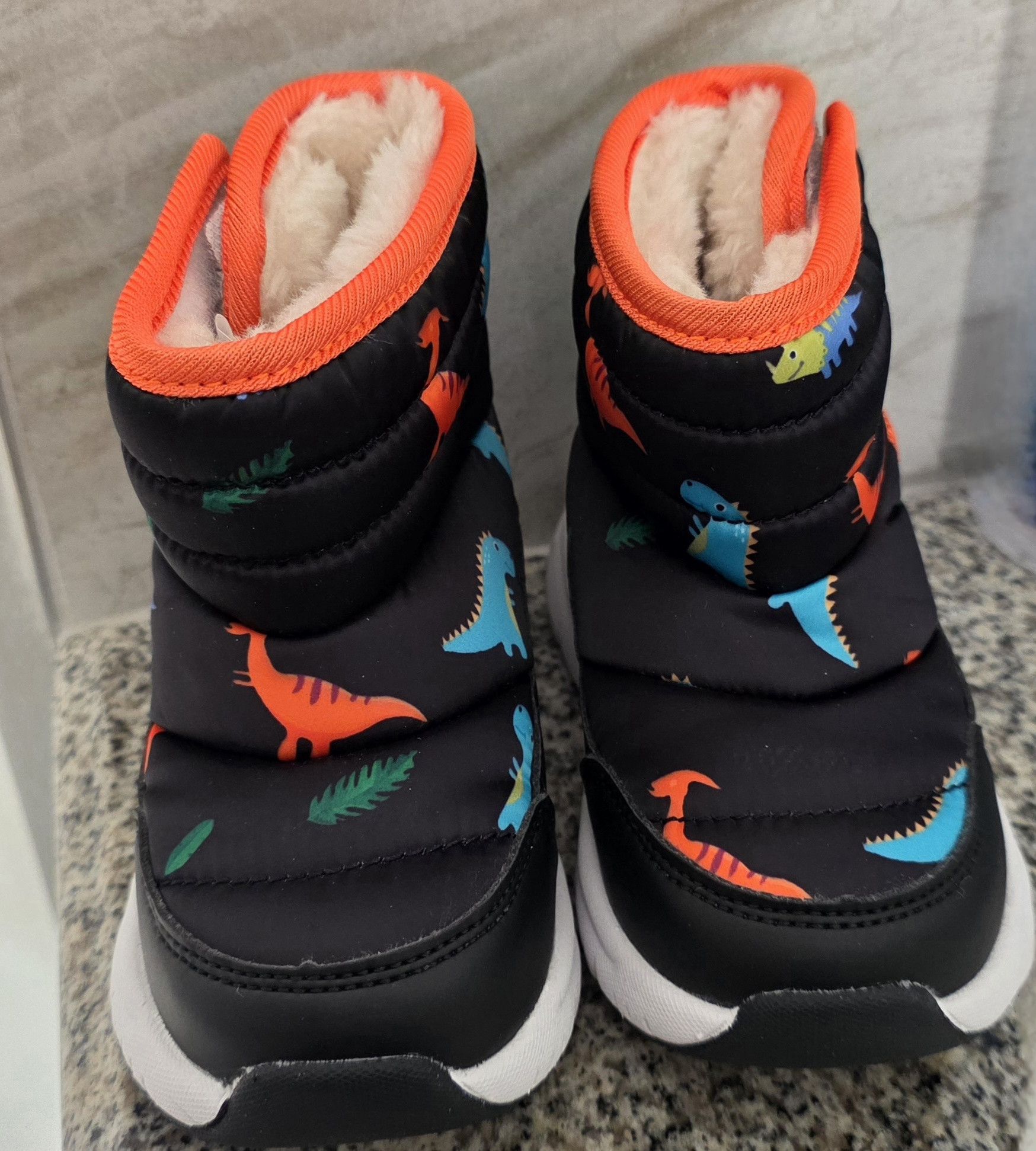 Other NIB HOBIBEAR Toddler Snow Boots Waterproof Winter Dinosaur 6 Size US 5 / EU 37 - 1 Thumbnail