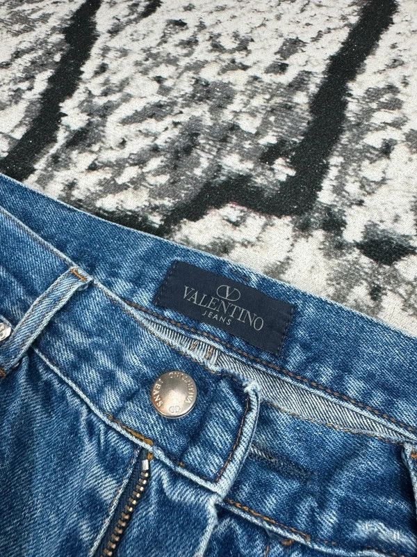 Valentino Vintage Valentino blue jeans 33 logo Size US 33 - 5 Thumbnail