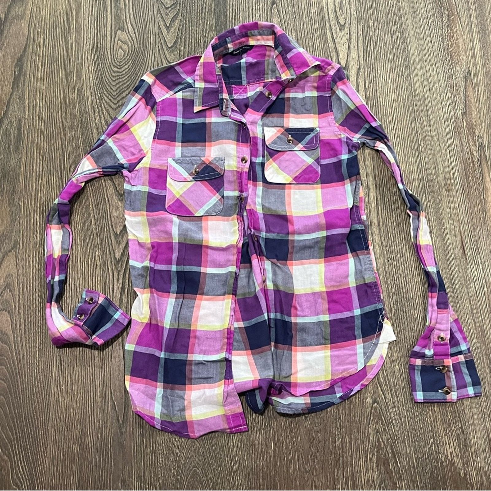 American Eagle Outfitters American Eagle Outfitters Shirt Western Flannel Size XS Size XS / US 0-2 / IT 36-38 - 1 Thumbnail