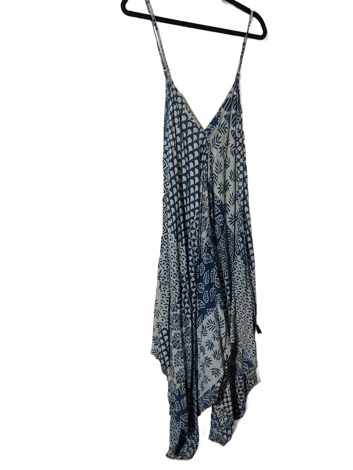 Other Wold Market Boho Style Blue White Patchwork Romper L/XL Size 40" / US 18 - 2 Thumbnail