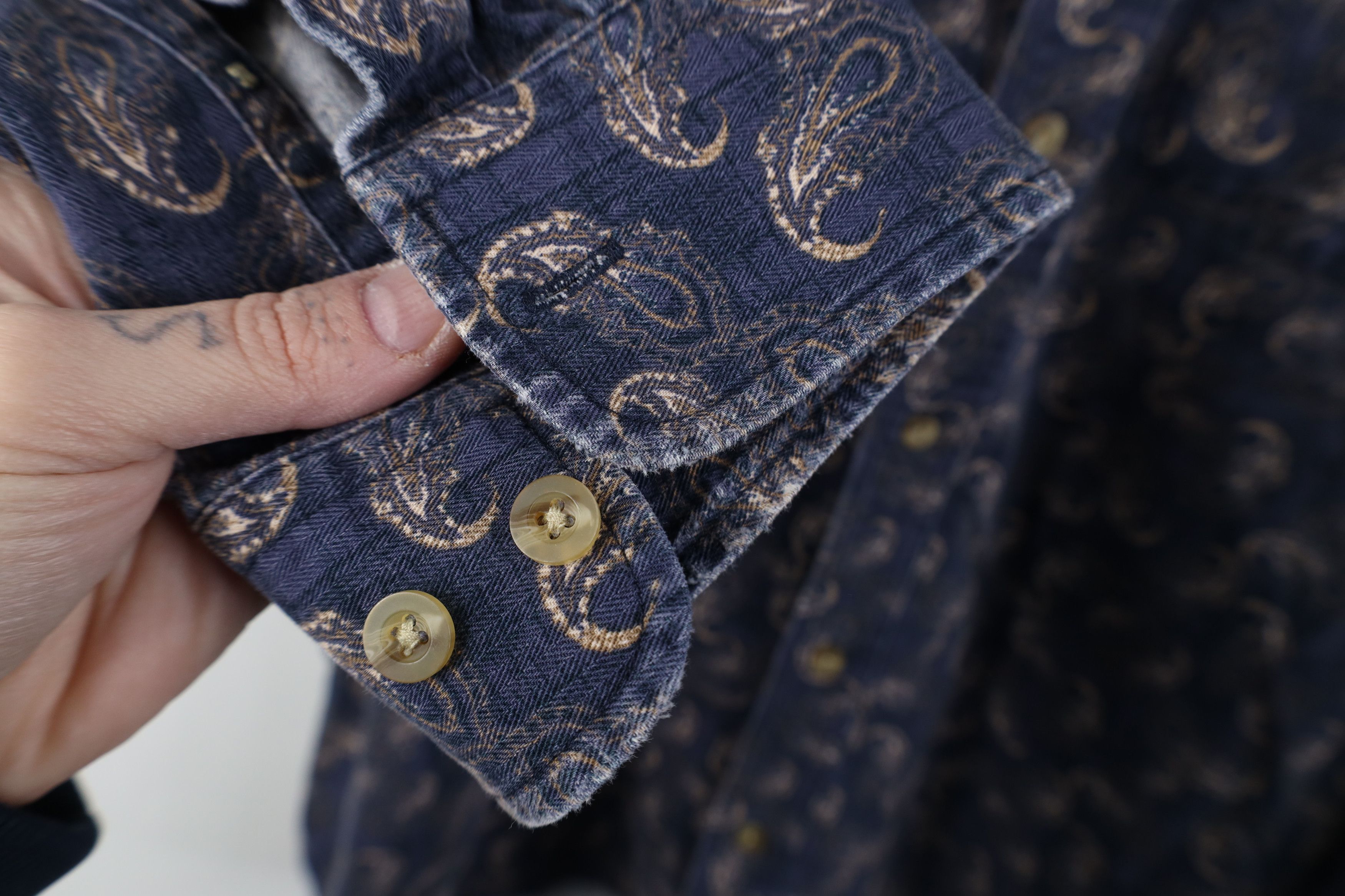 Vintage Vintage 90s Streetwear Paisley Collared Button Down Shirt Size US XXL / EU 58 / 5 - 7 Thumbnail