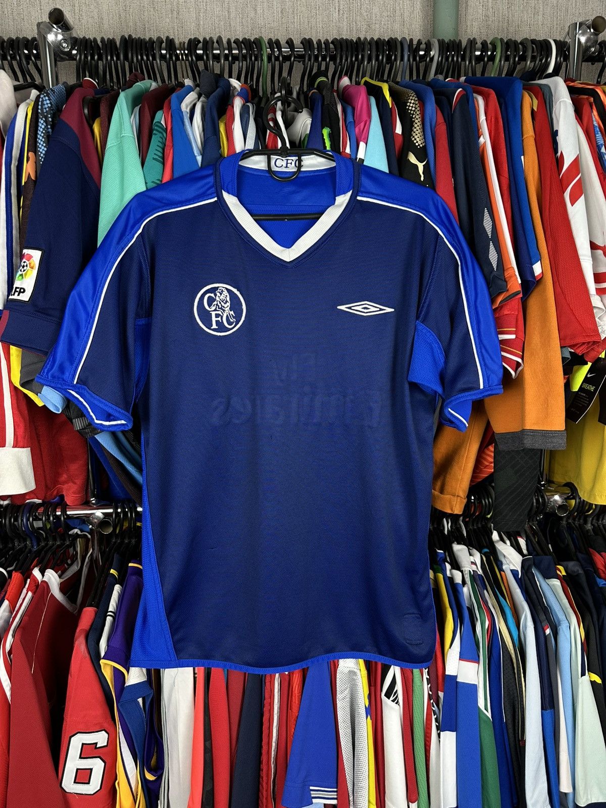 Umbro Chelsea 2003-05 Reversibl Football Shirt Soccer Jersey Umbro Size US M / EU 48-50 / 2 - 1 Thumbnail