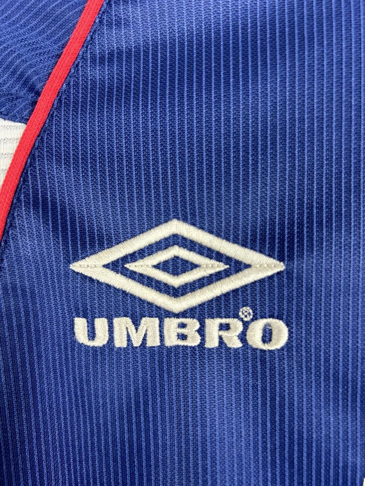Umbro 90s Vintage Ajax Amsterdam 1999/00 Away Kit Soccer Jersey Size US S / EU 44-46 / 1 - 3 Thumbnail