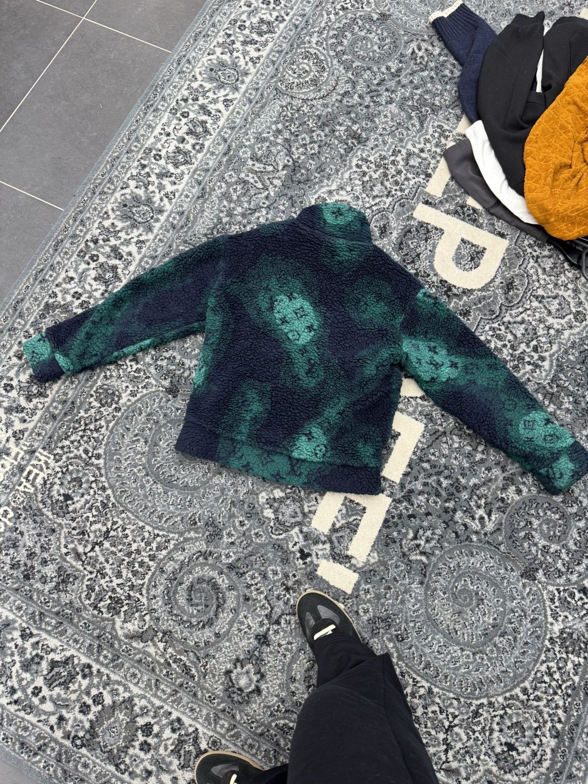 Louis Vuitton Louis Vuitton thermal camo sherpa fleece full zip Size US M / EU 48-50 / 2 - 2 Thumbnail