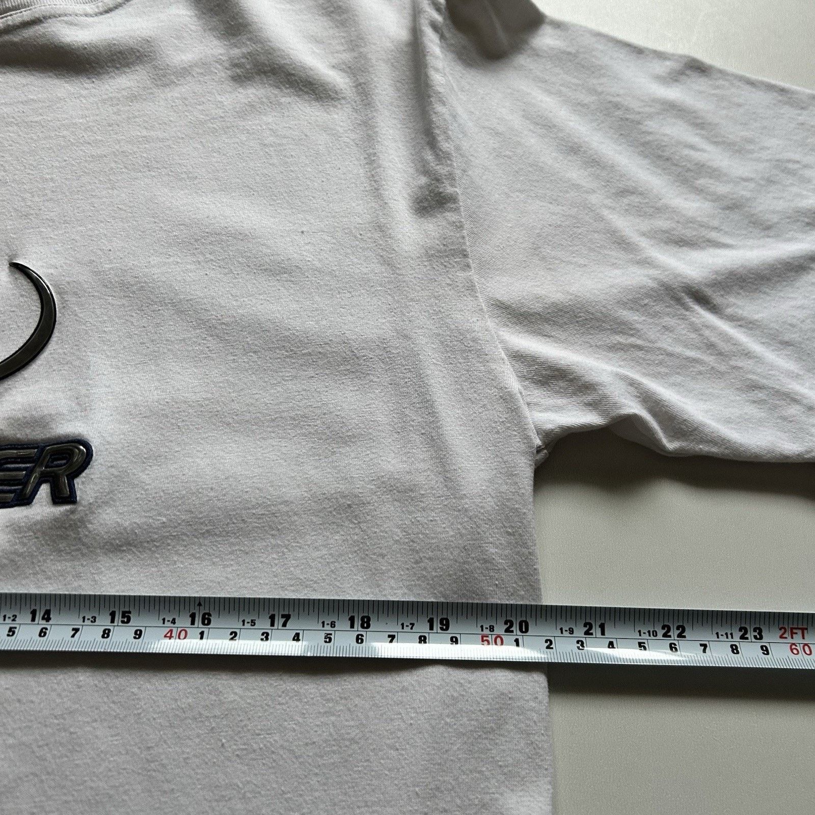 Quiksilver Vintage Quiksilver T Shirt Large Hawaii Surf Boarding Logo Size US L / EU 52-54 / 3 - 5 Thumbnail