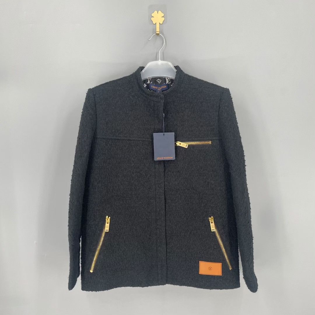 Louis Vuitton Louis Vuitton Logo Snap Button Jacket Size M / US 6-8 / IT 42-44 - 1 Thumbnail