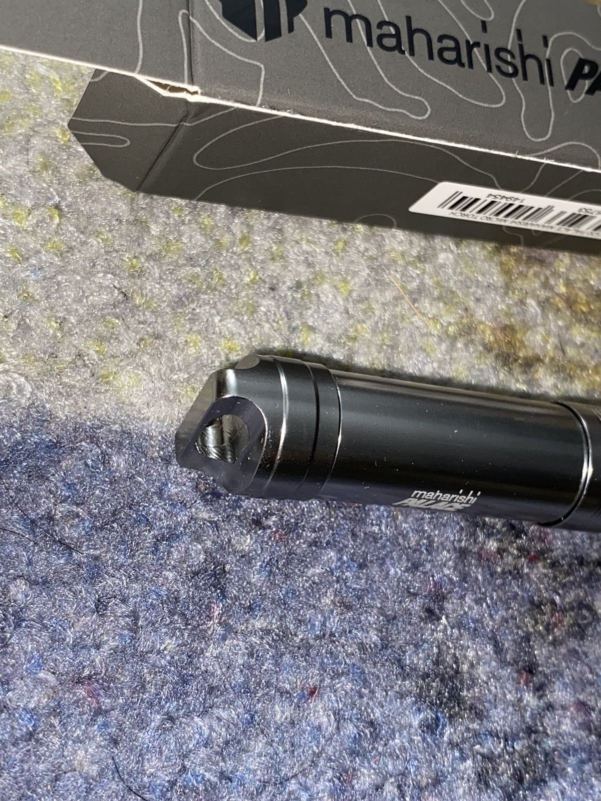Maharishi × Palace Palace x Maharishi Micro Flashlight Size ONE SIZE - 2 Thumbnail