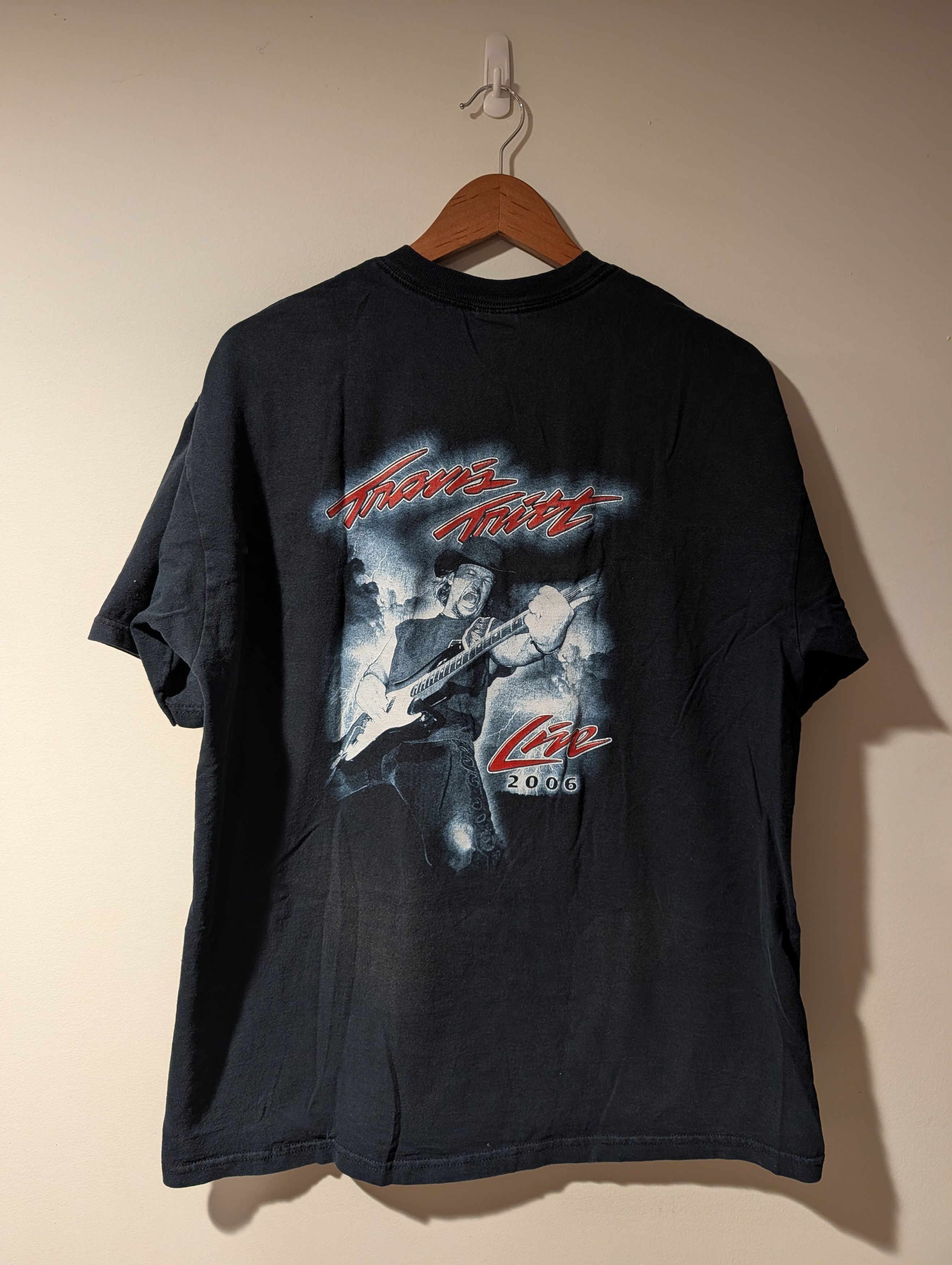 Band Tees VTG 2006 Travis Tritt Live Country Music Concert T-Shirt XL Size US XL / EU 56 / 4 - 1 Thumbnail