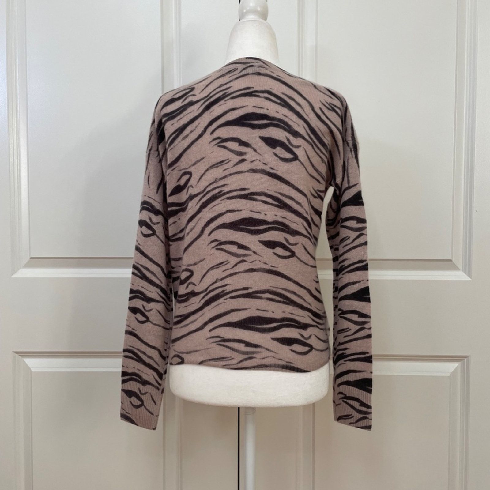 360Cashmere Tie Front Sweater T-Shirt from 360 Cashmere Size XS / US 0-2 / IT 36-38 - 3 Thumbnail